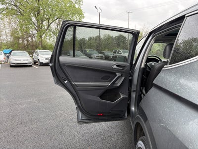 2018 Volkswagen Tiguan 2.0T SEL 4Motion