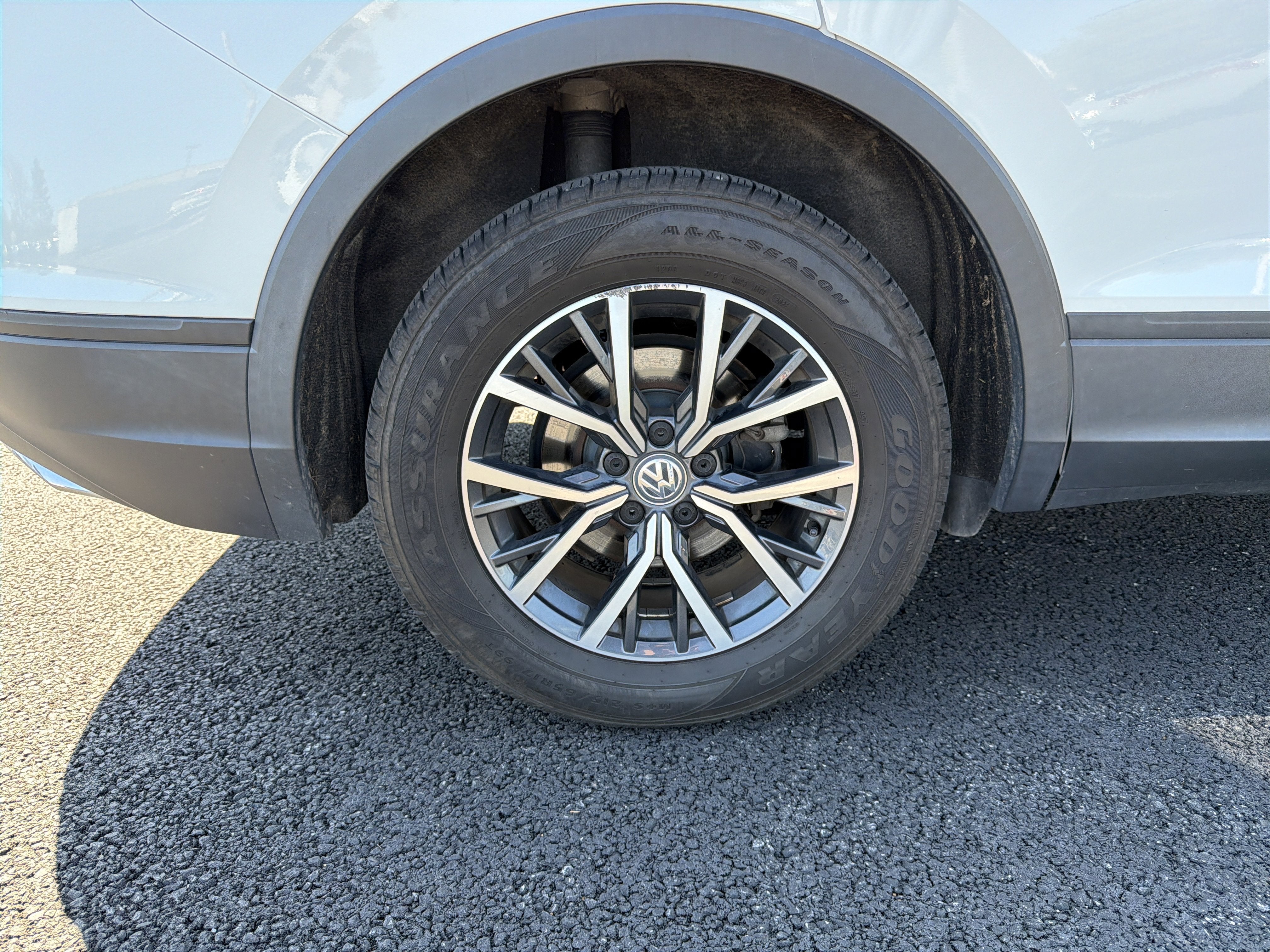 2019 Volkswagen Tiguan 2.0T SE 4Motion