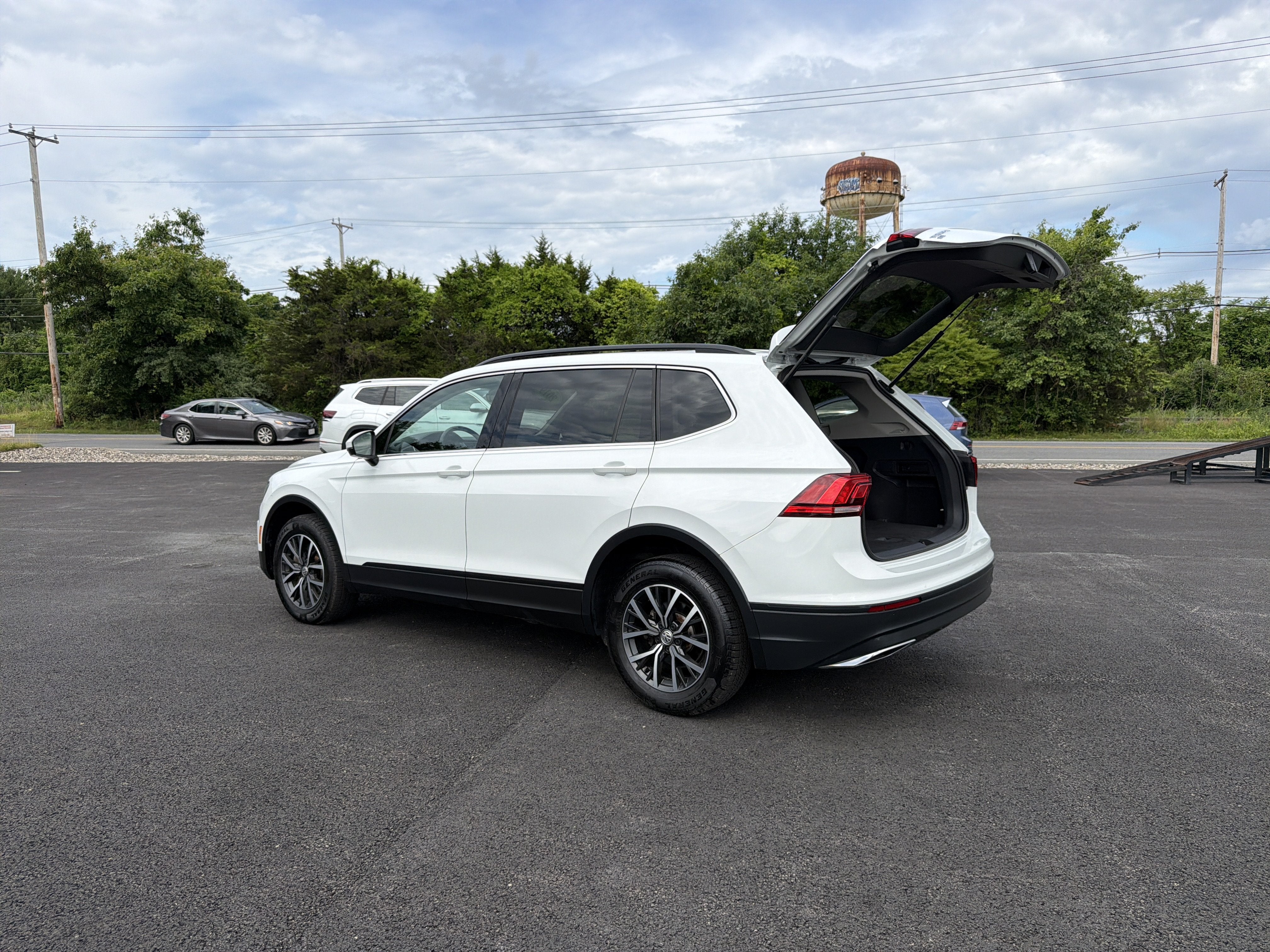 2019 Volkswagen Tiguan 2.0T SE 4Motion