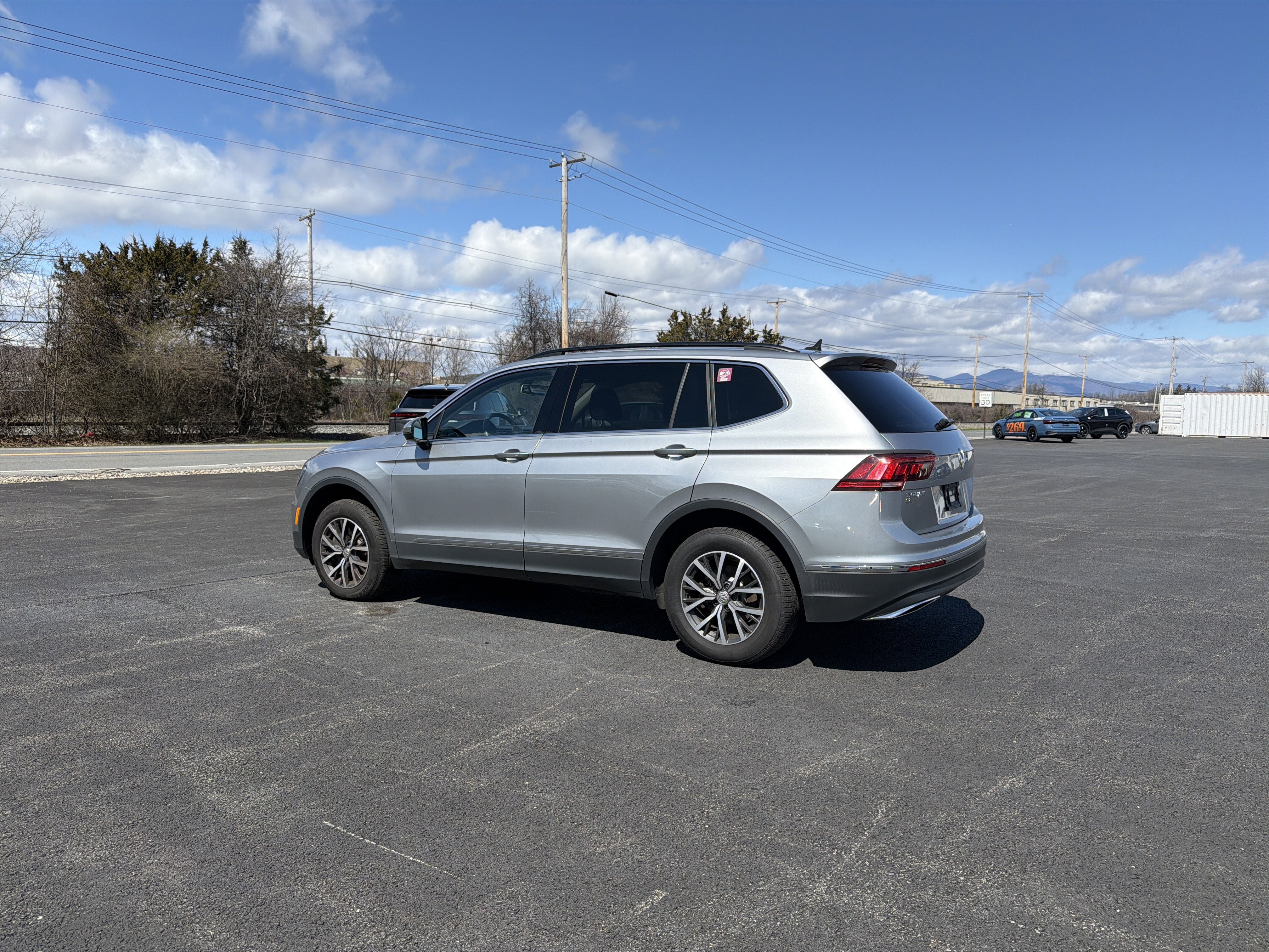 2020 Volkswagen Tiguan 2.0T SE 4Motion