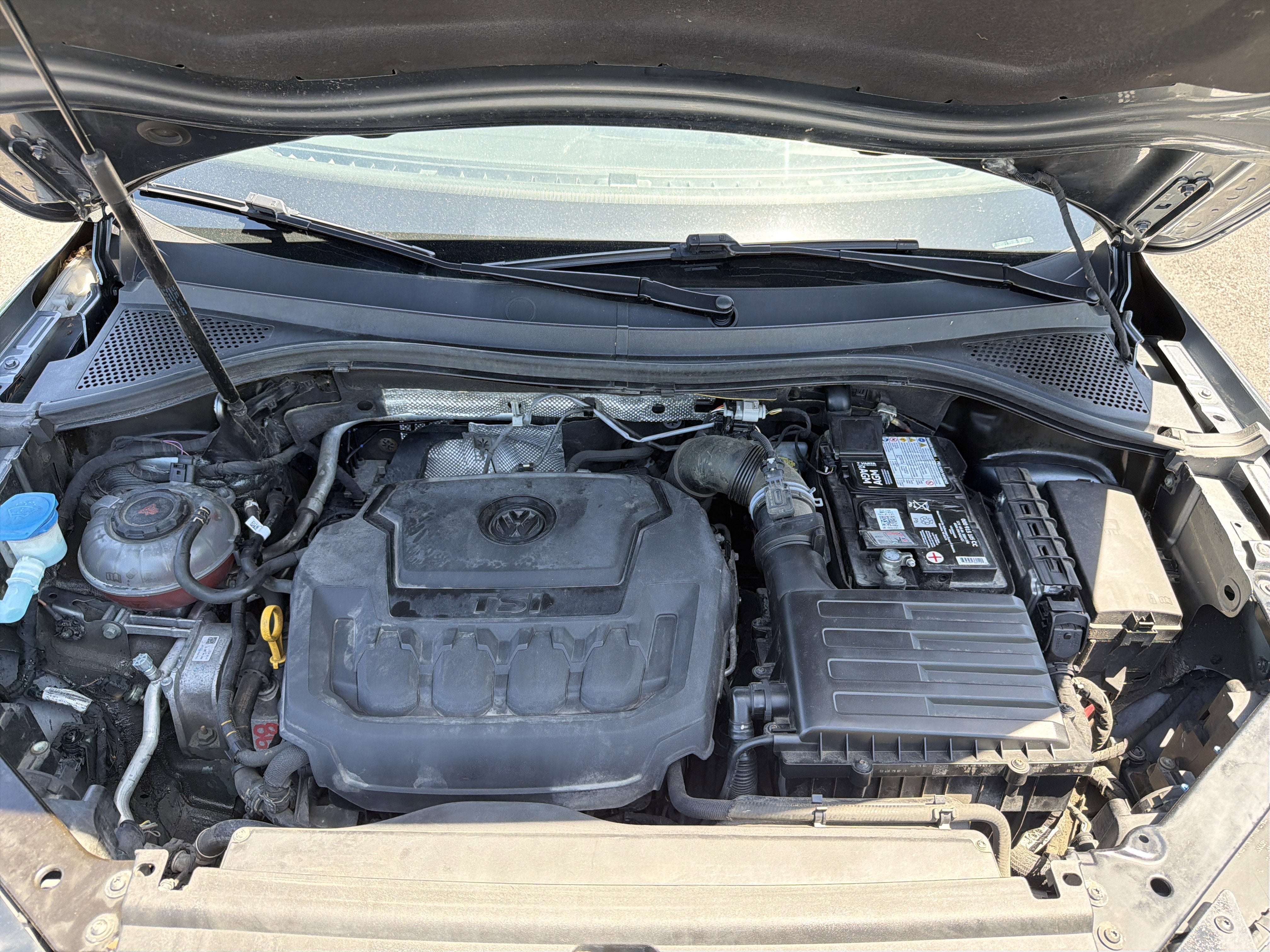 2018 Volkswagen Tiguan 2.0T SEL 4Motion