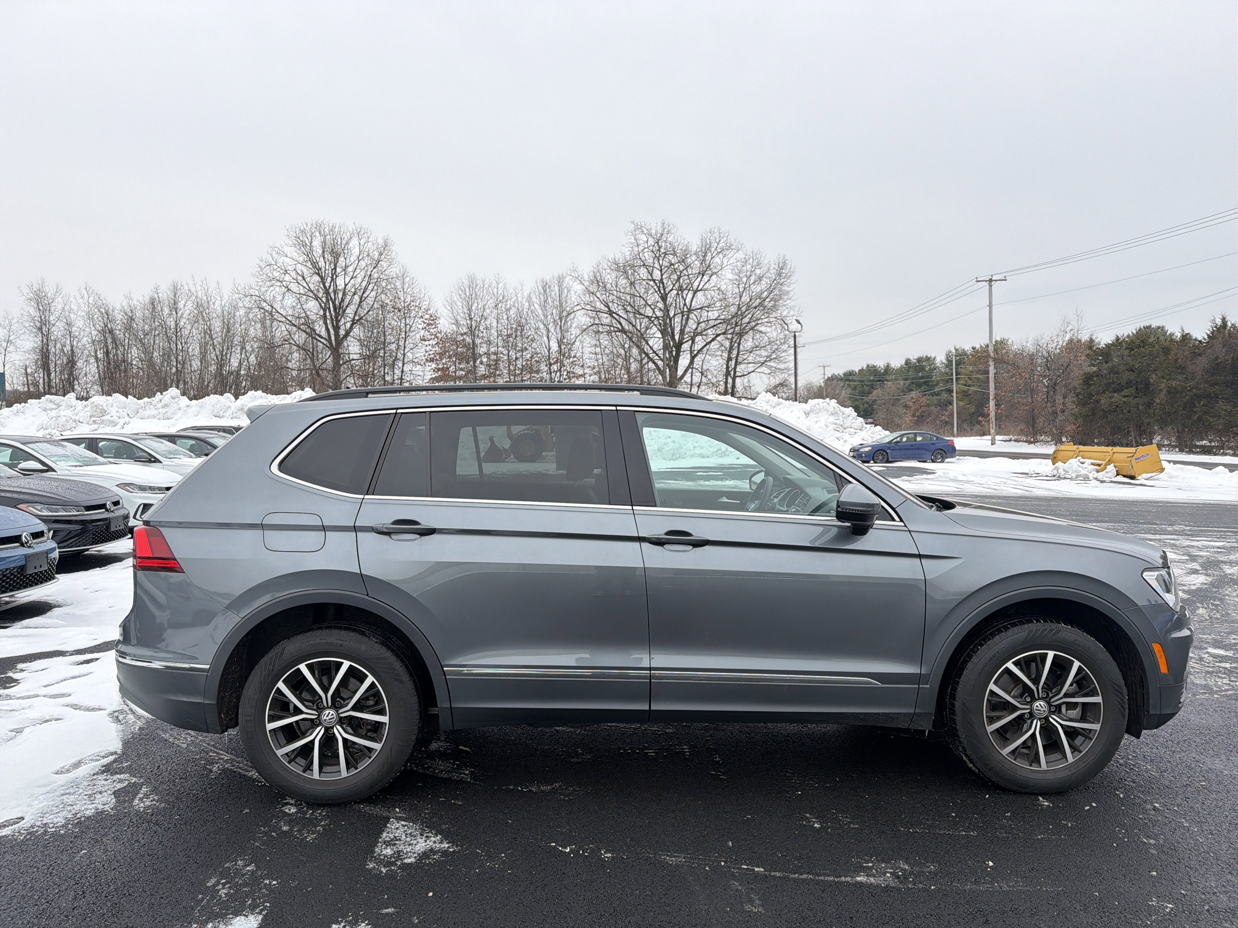 2021 Volkswagen Tiguan 2.0T SE