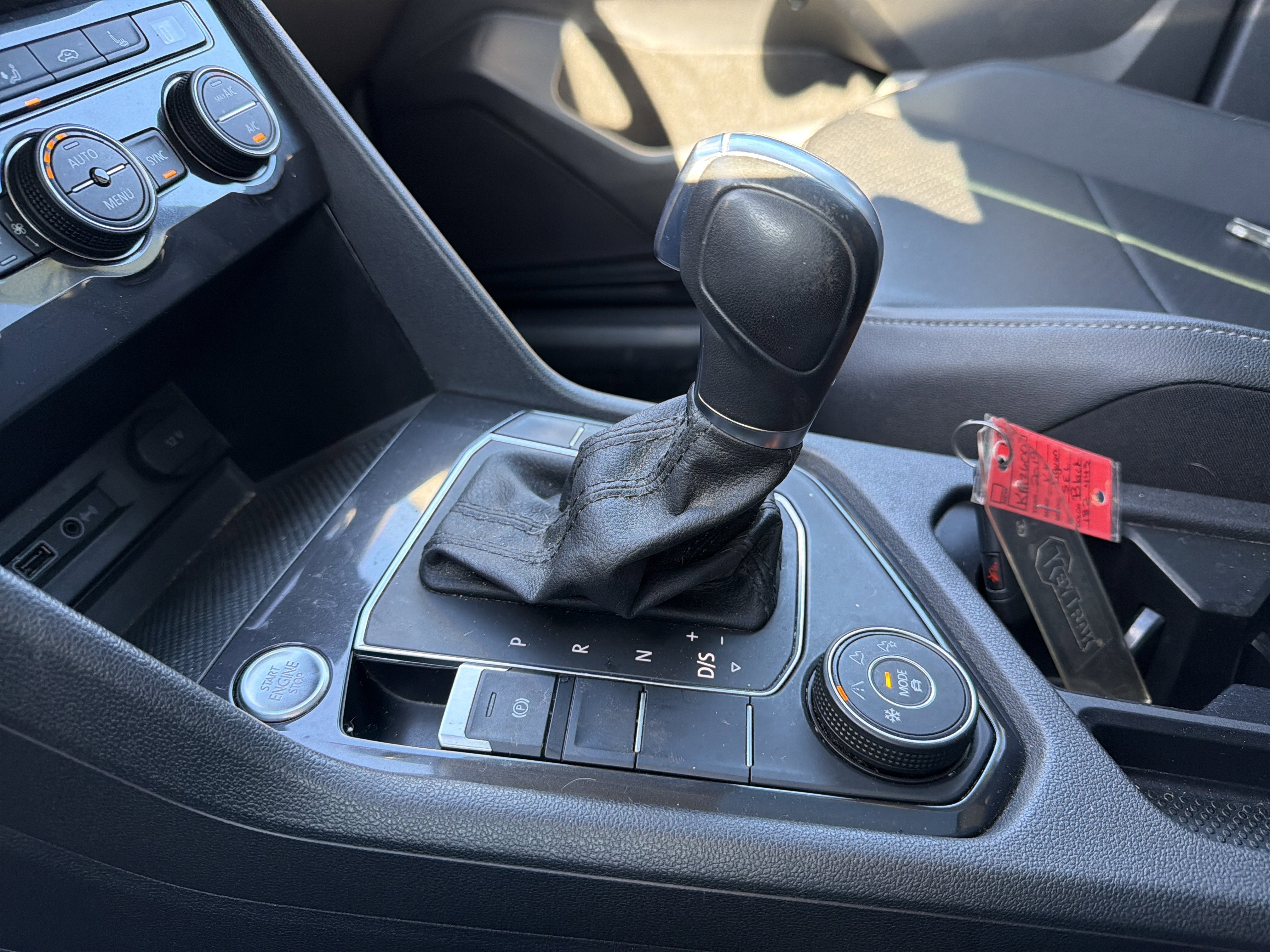 2019 Volkswagen Tiguan 2.0T SEL 4Motion