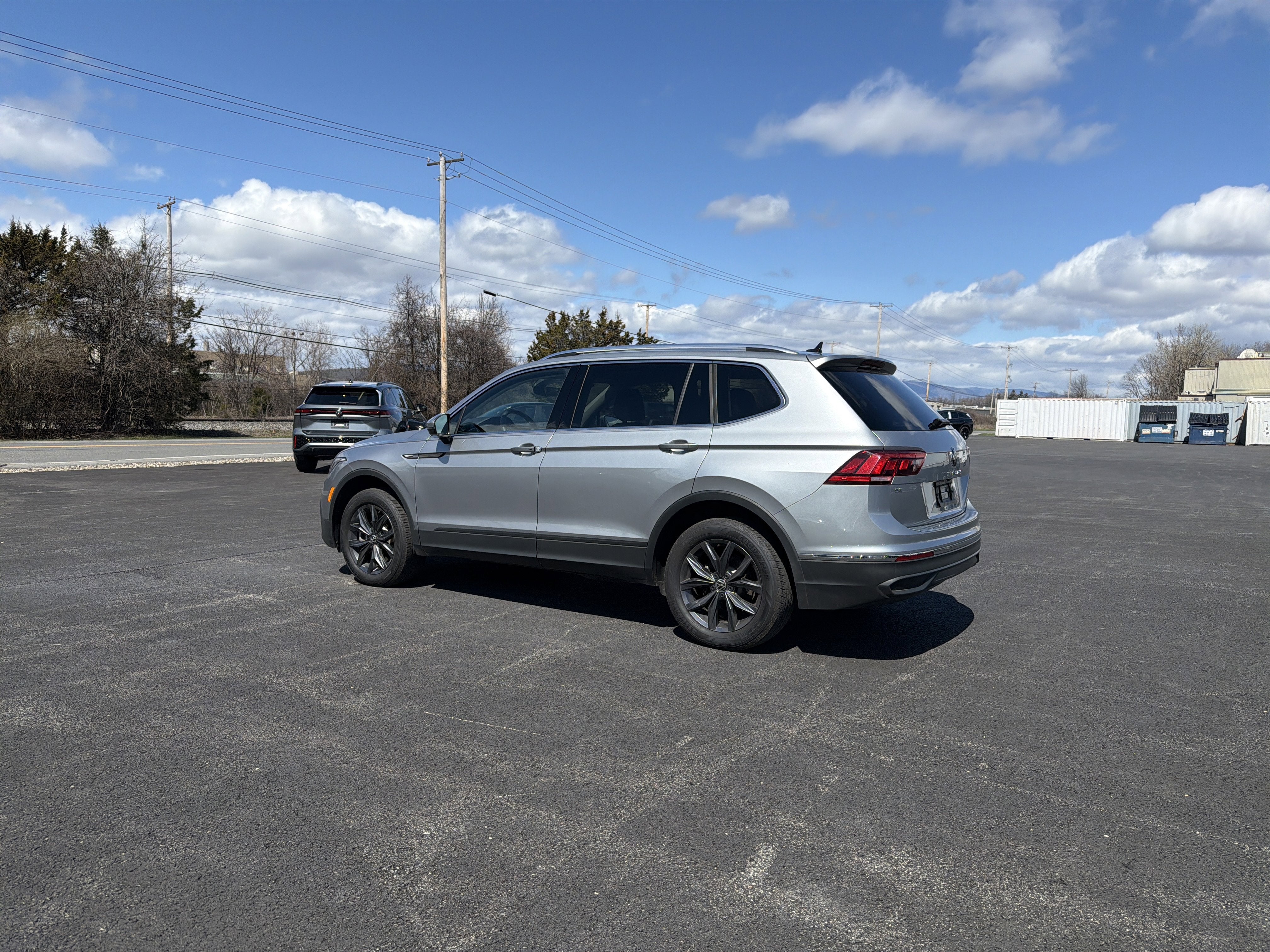 2022 Volkswagen Tiguan 2.0T SE