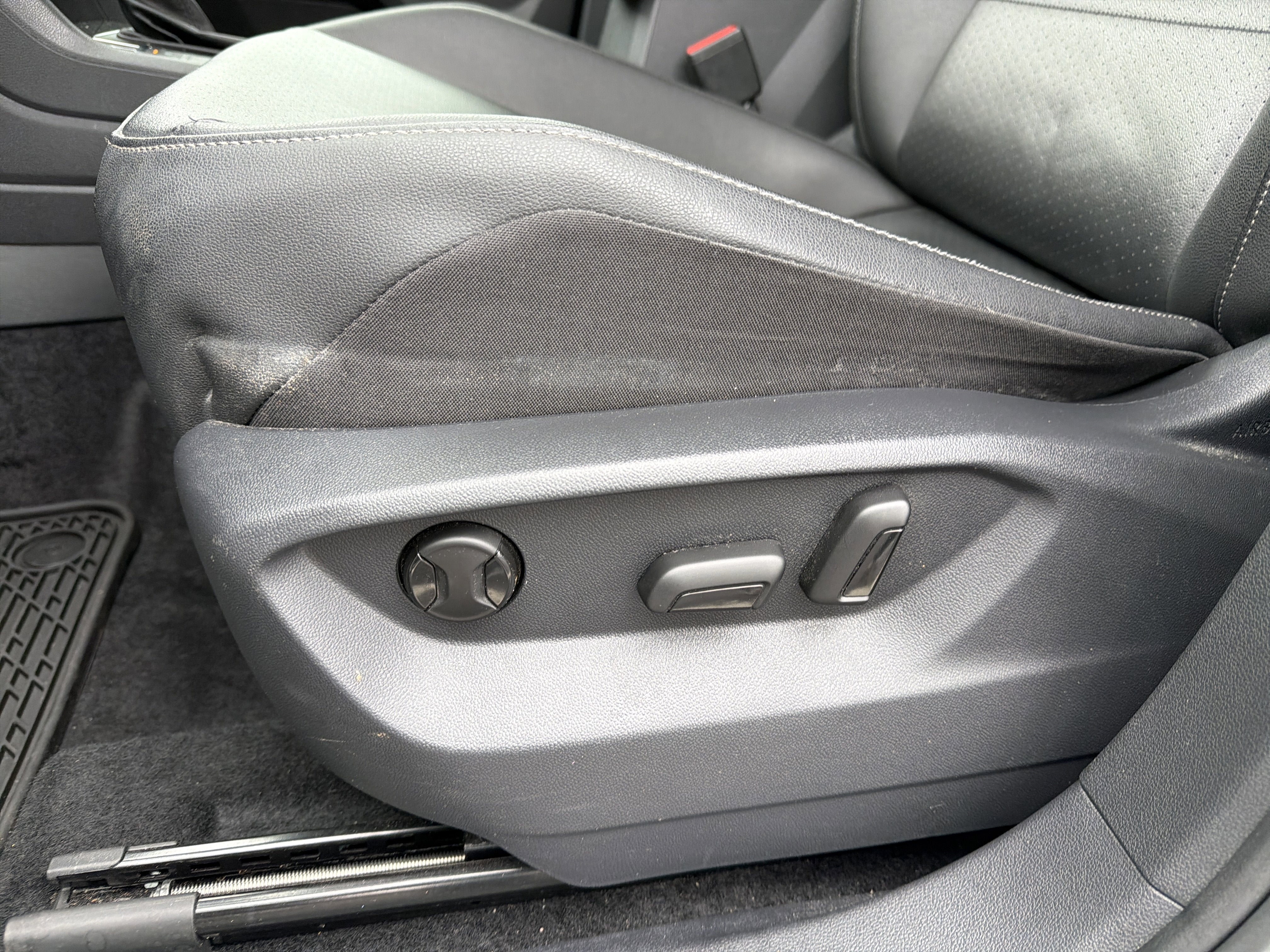 2020 Volkswagen Tiguan 2.0T SE 4Motion