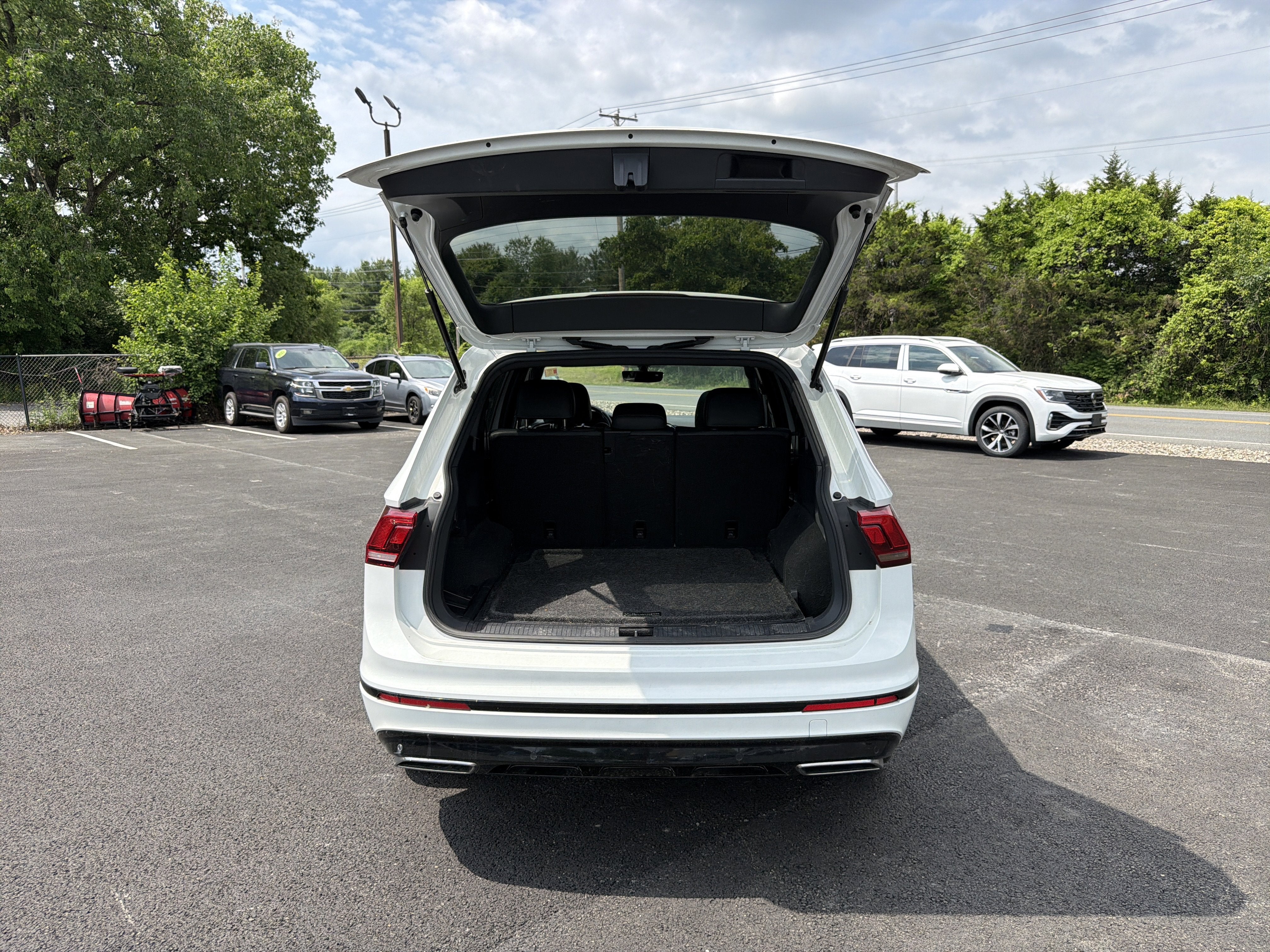 2020 Volkswagen Tiguan 2.0T SE R-Line Black 4Motion