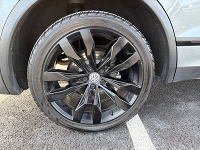 2020 Volkswagen Tiguan 2.0T SE R-Line Black 4Motion