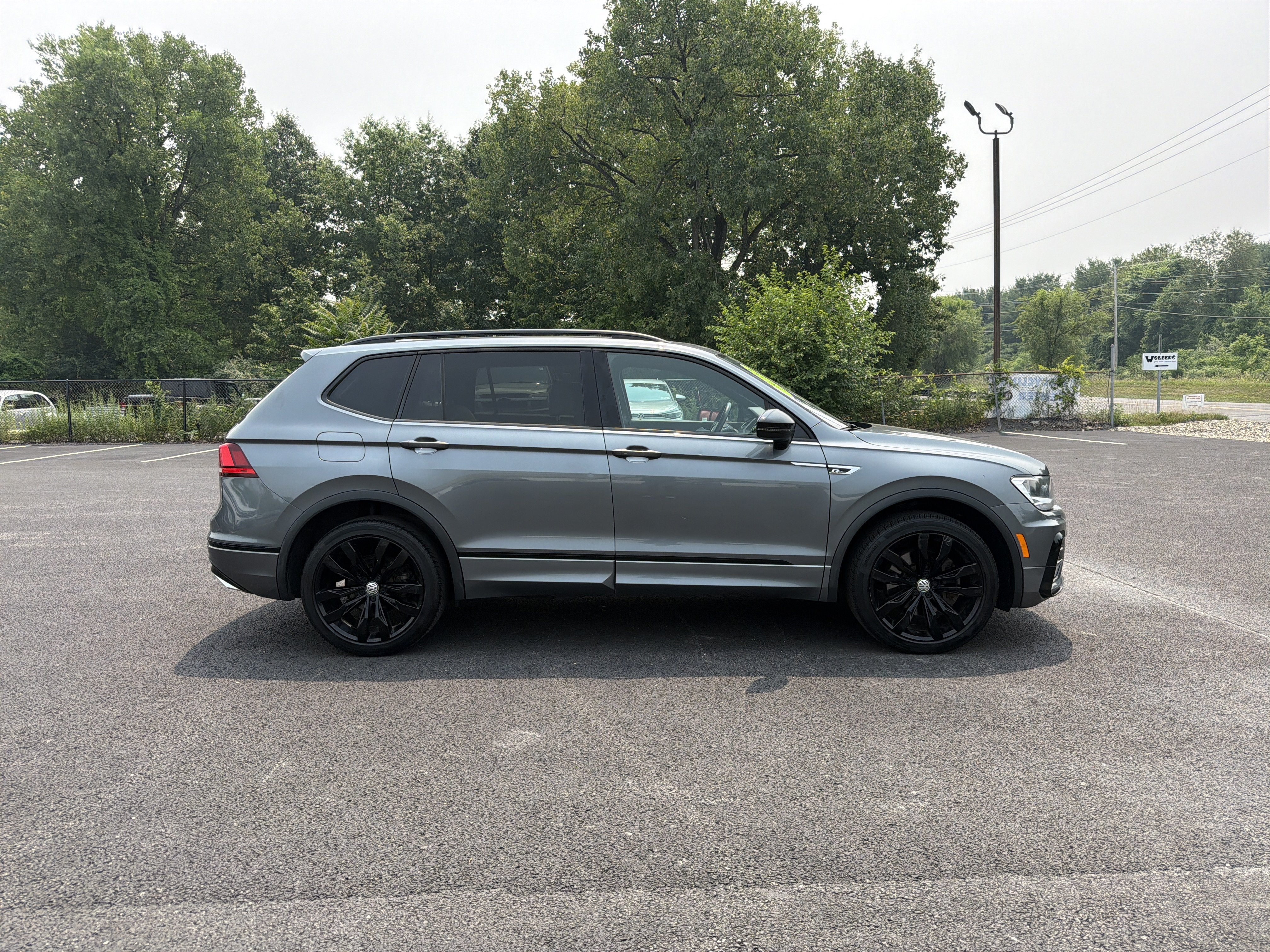 2020 Volkswagen Tiguan 2.0T SE R-Line Black 4Motion