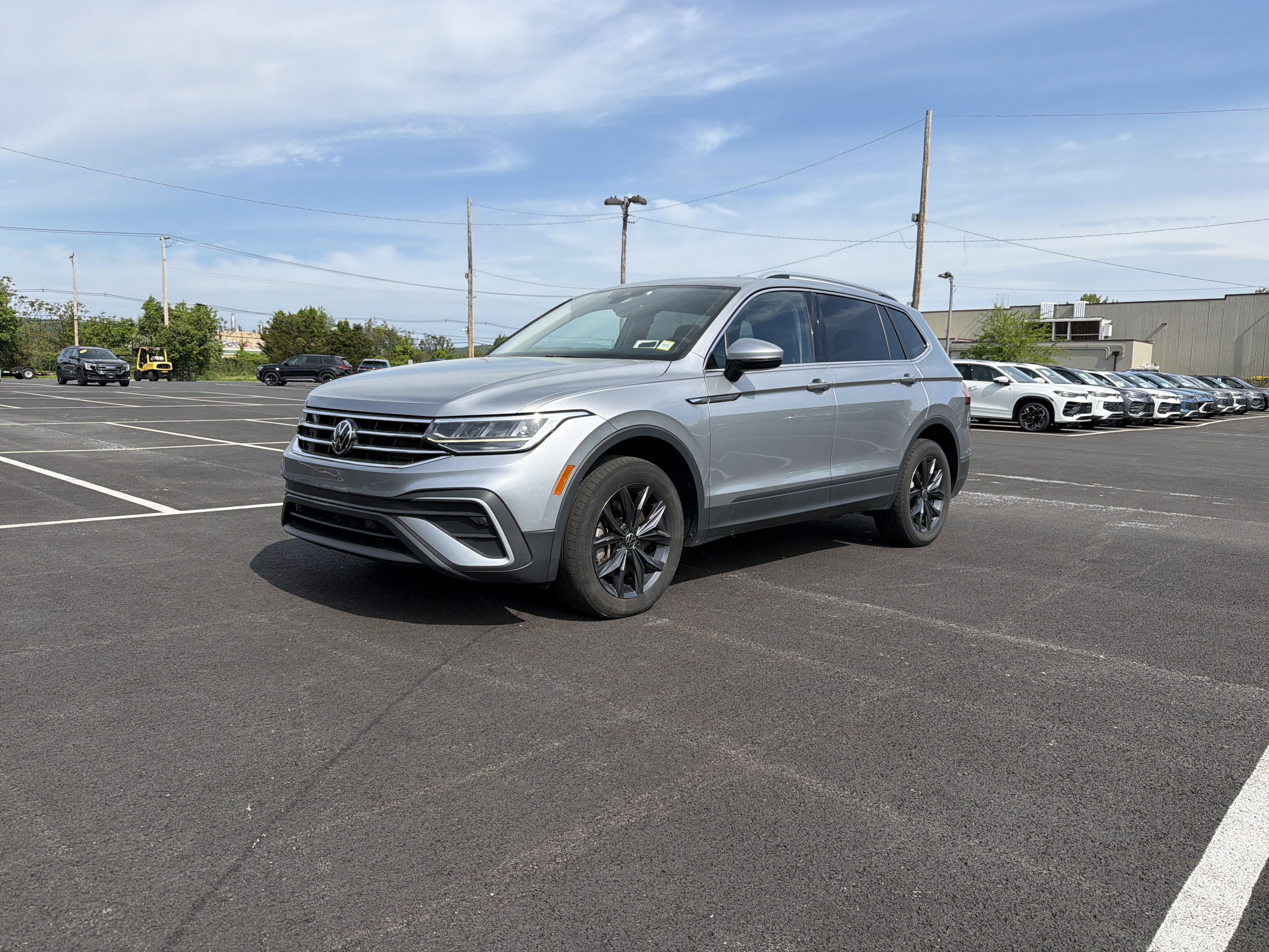2022 Volkswagen Tiguan 2.0T SE