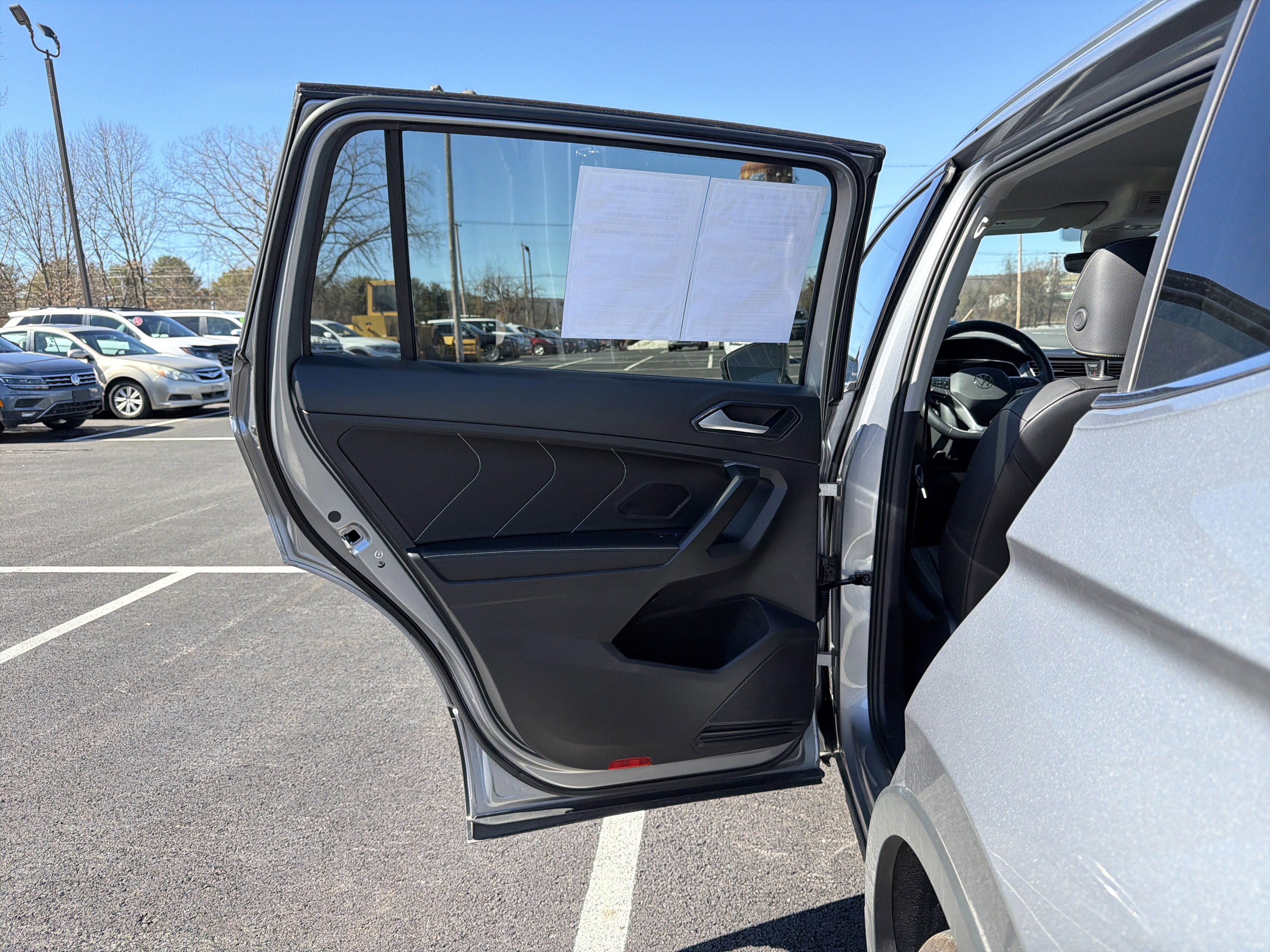 2024 Volkswagen Tiguan 2.0T SE