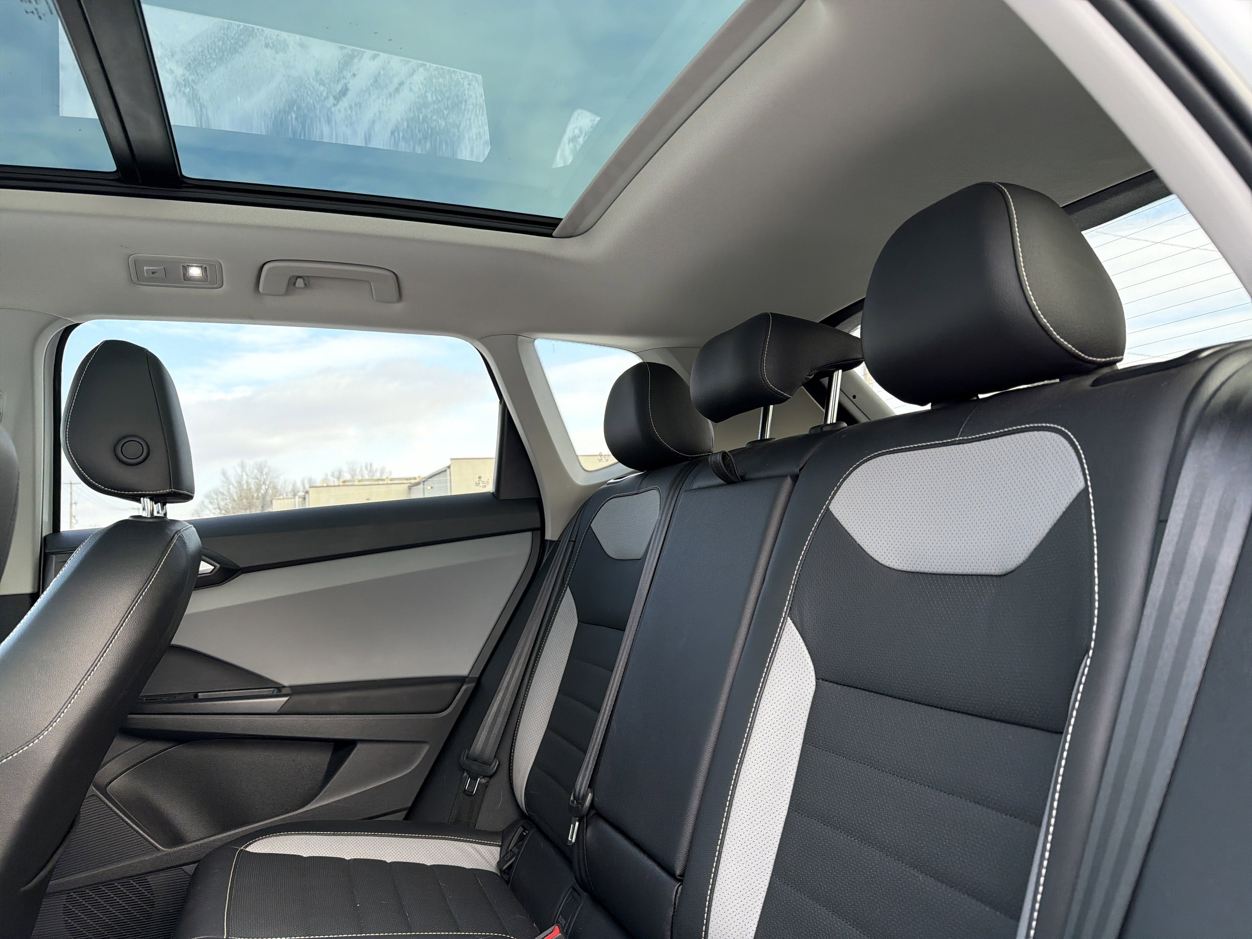 2023 Volkswagen Taos 1.5T SEL