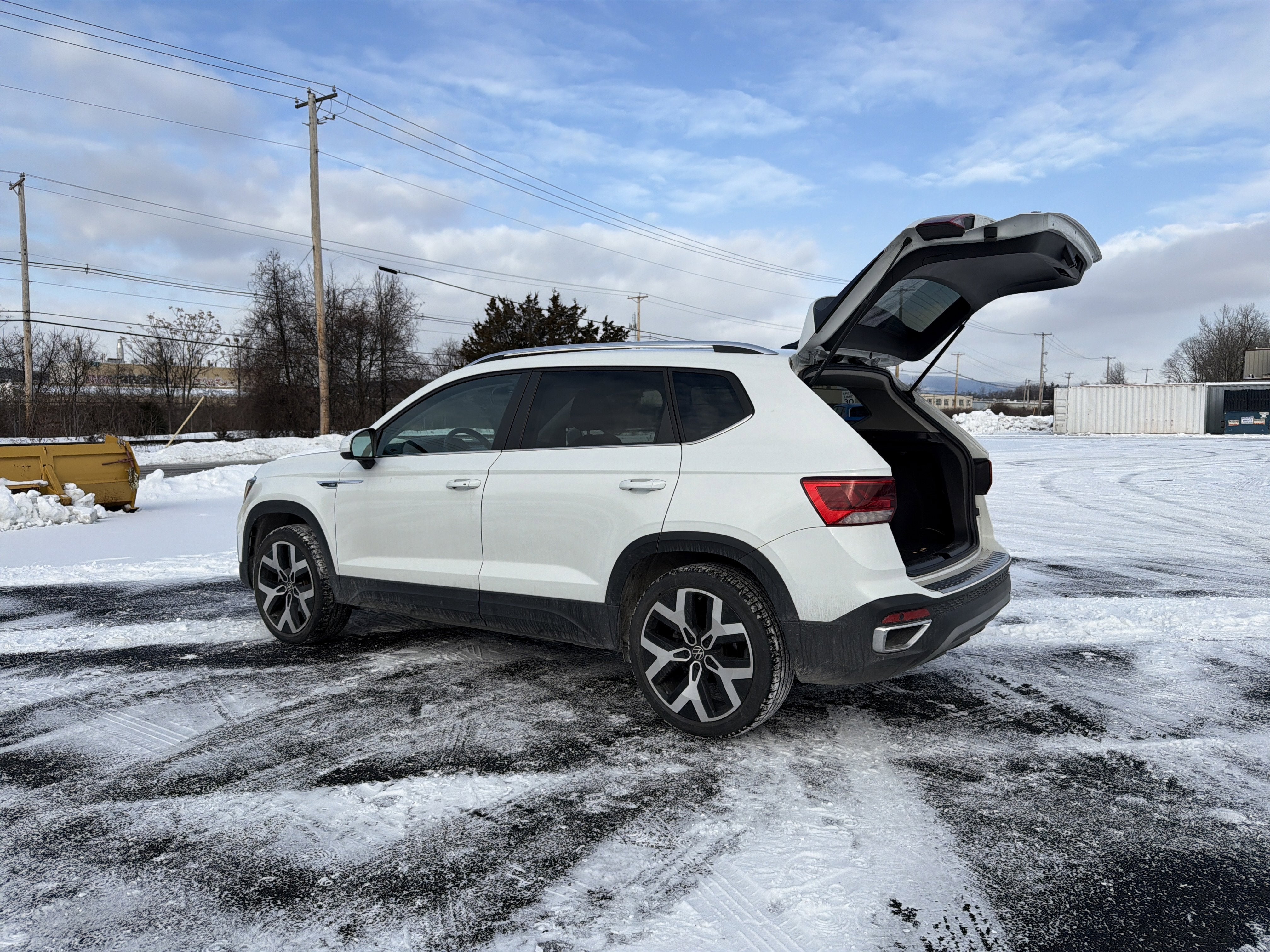 2023 Volkswagen Taos 1.5T SEL