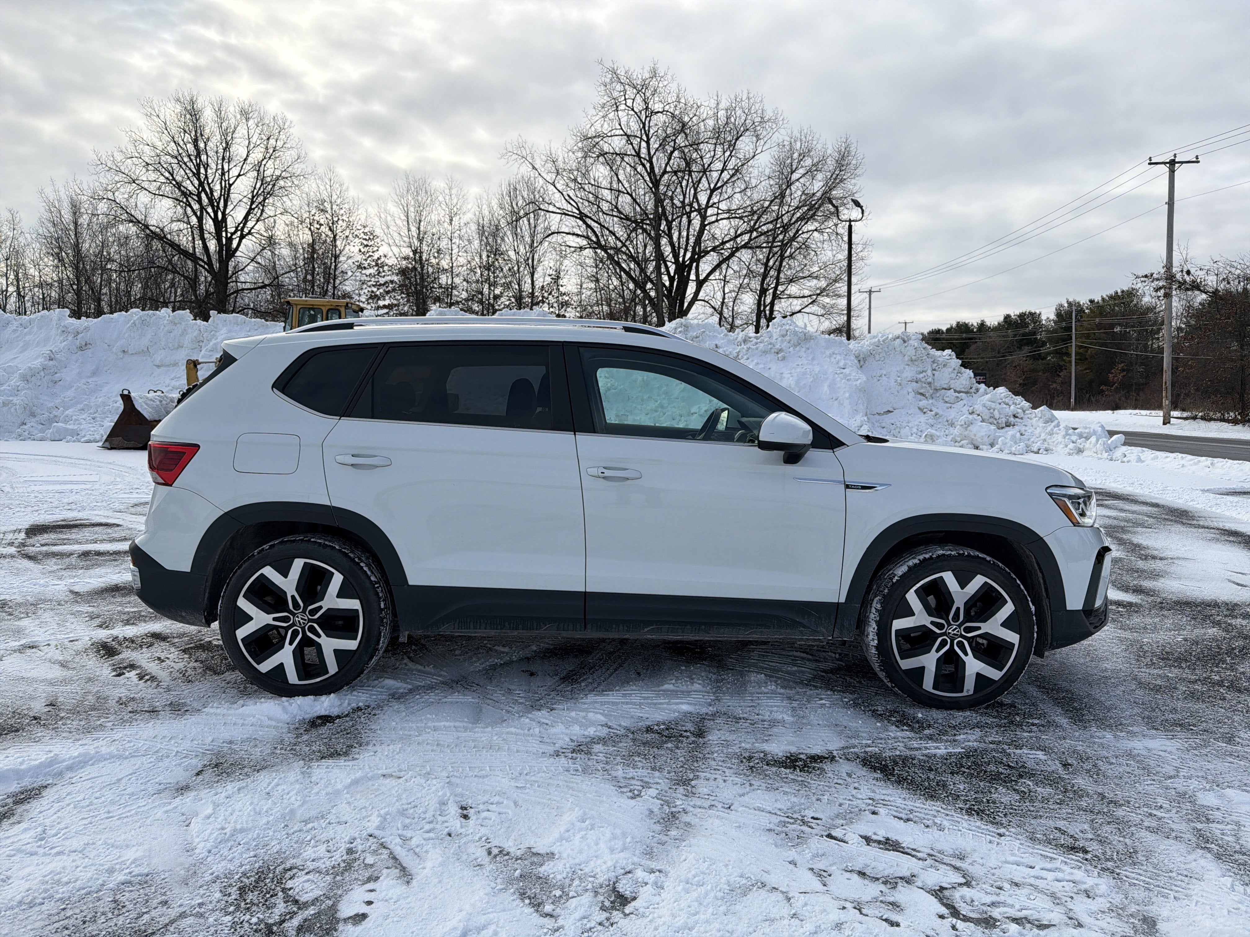 2023 Volkswagen Taos 1.5T SEL