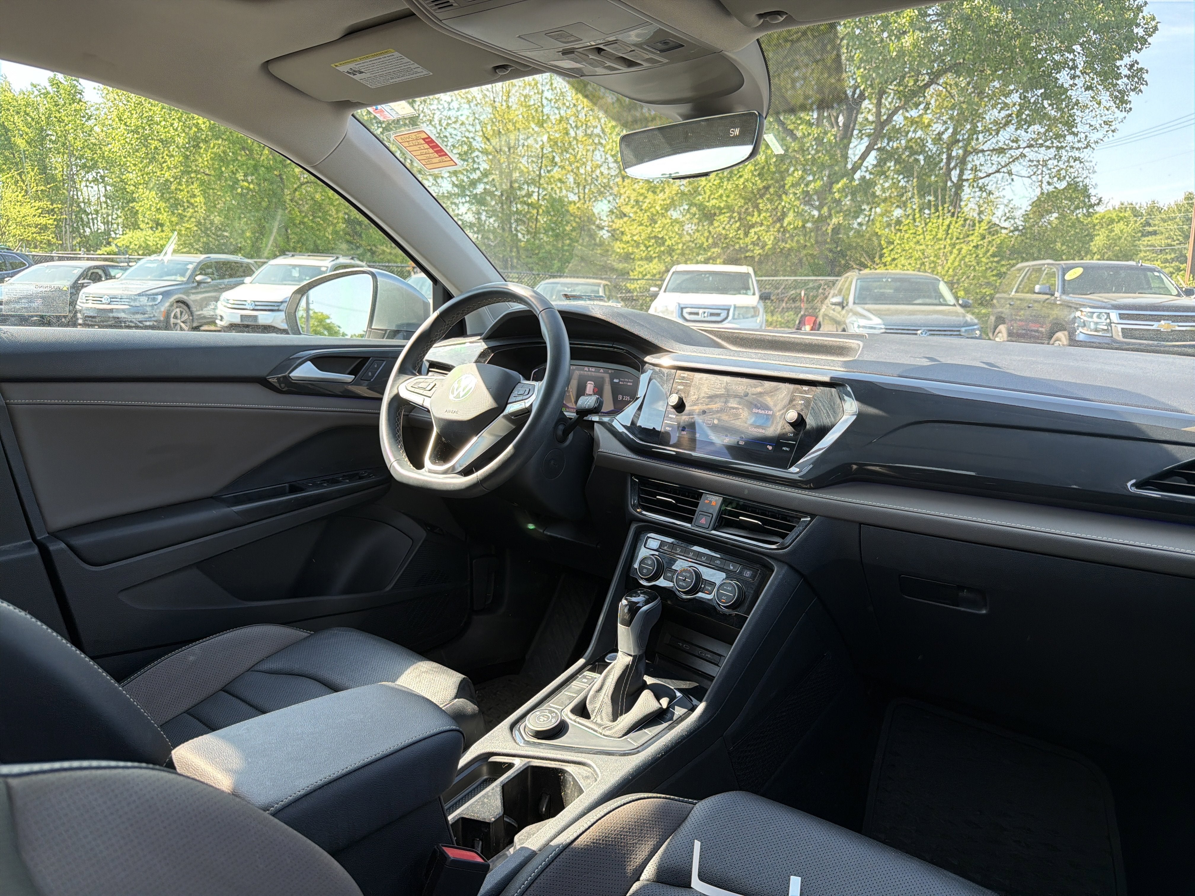 2023 Volkswagen Taos 1.5T SEL