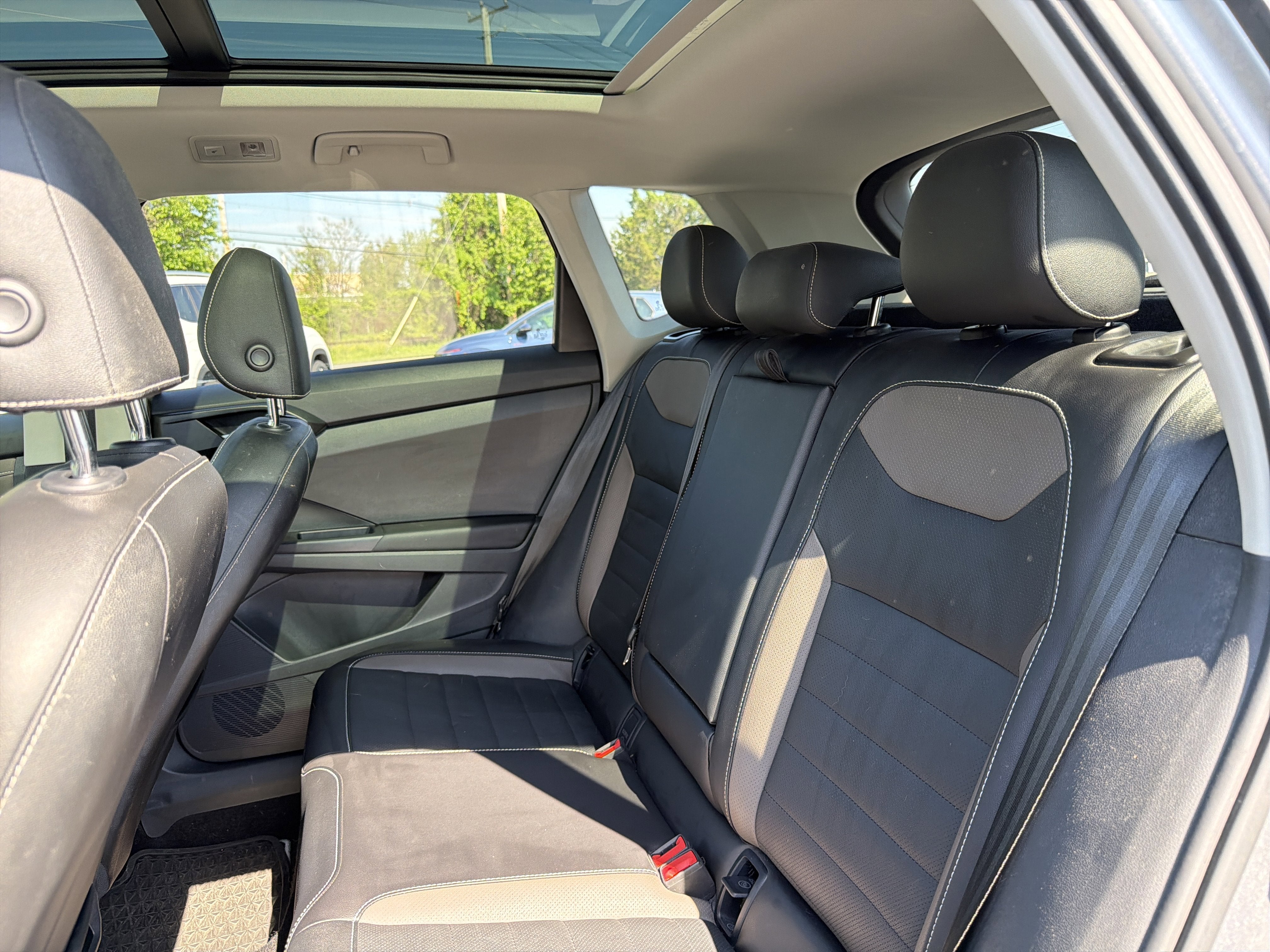 2023 Volkswagen Taos 1.5T SEL