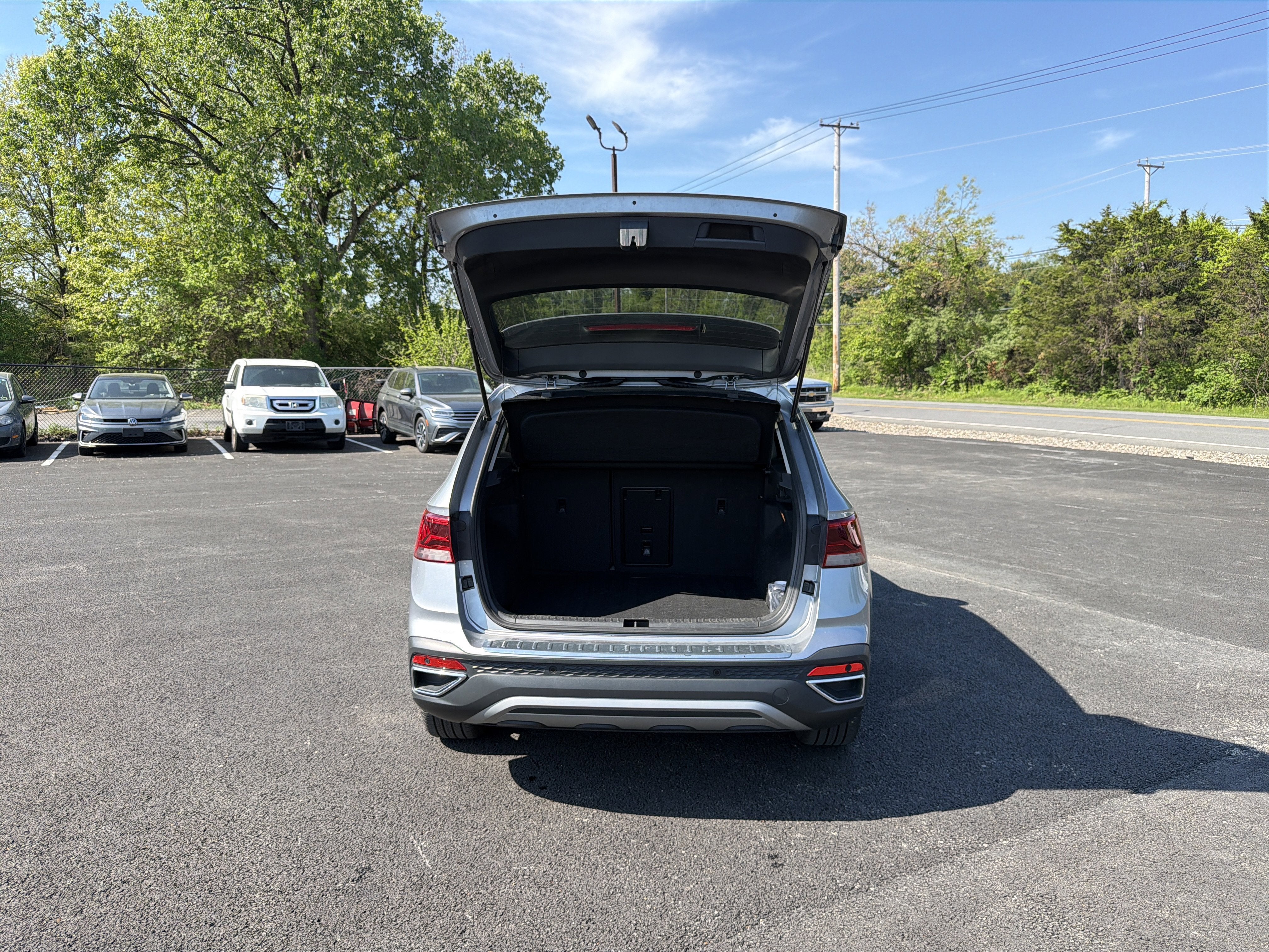 2023 Volkswagen Taos 1.5T SEL