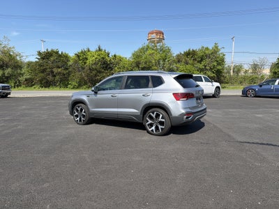 2023 Volkswagen Taos 1.5T SEL