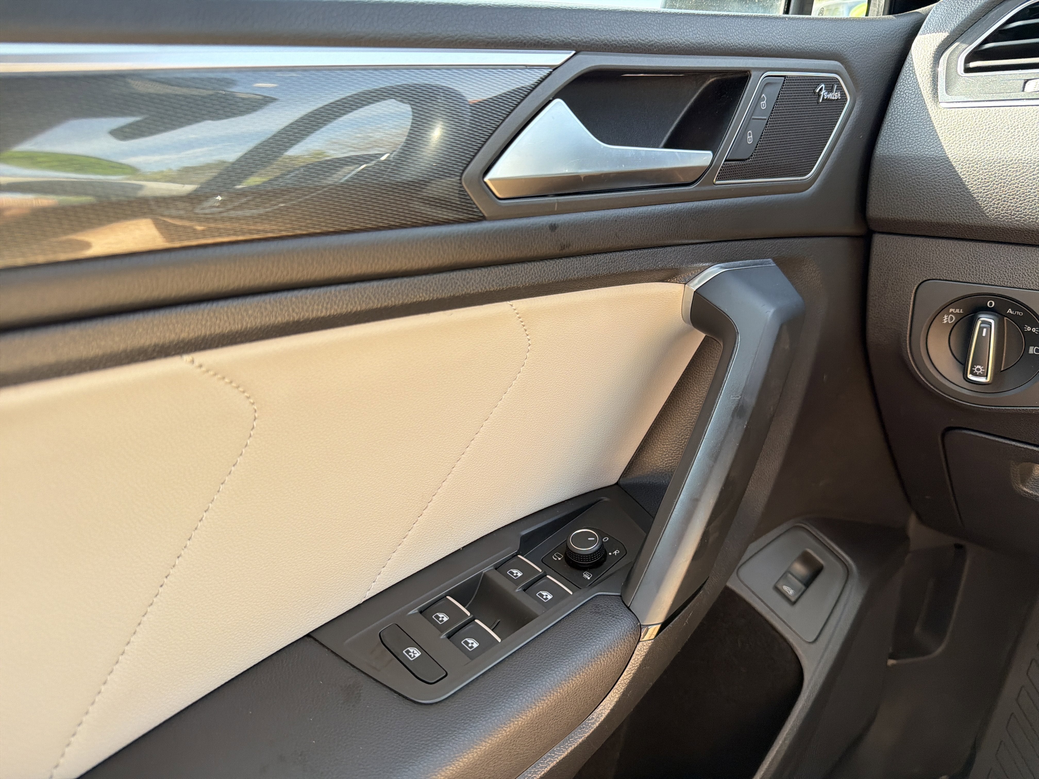 2019 Volkswagen Tiguan 2.0T SEL Premium 4Motion