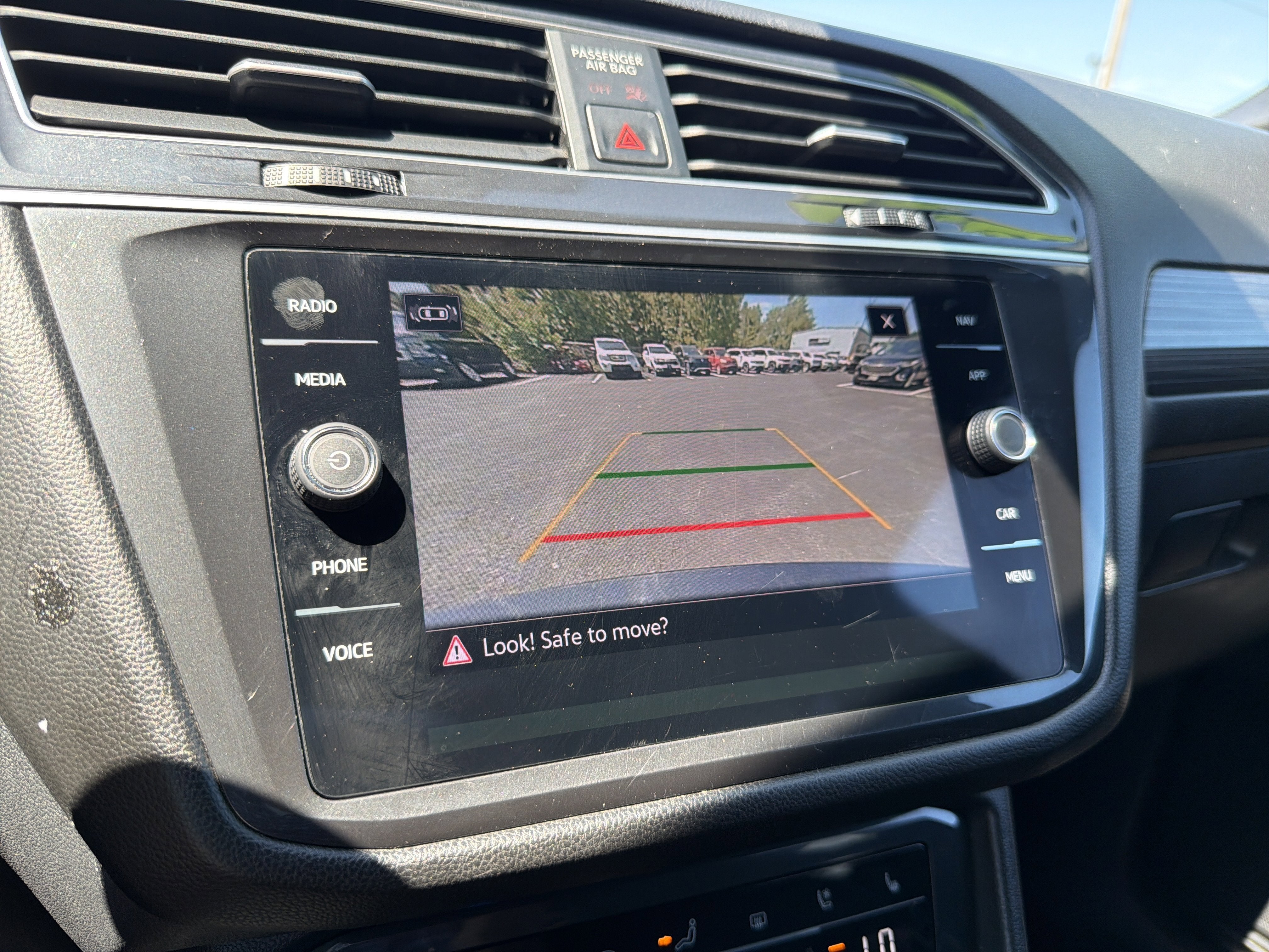 2024 Volkswagen Tiguan 2.0T SEL R-Line