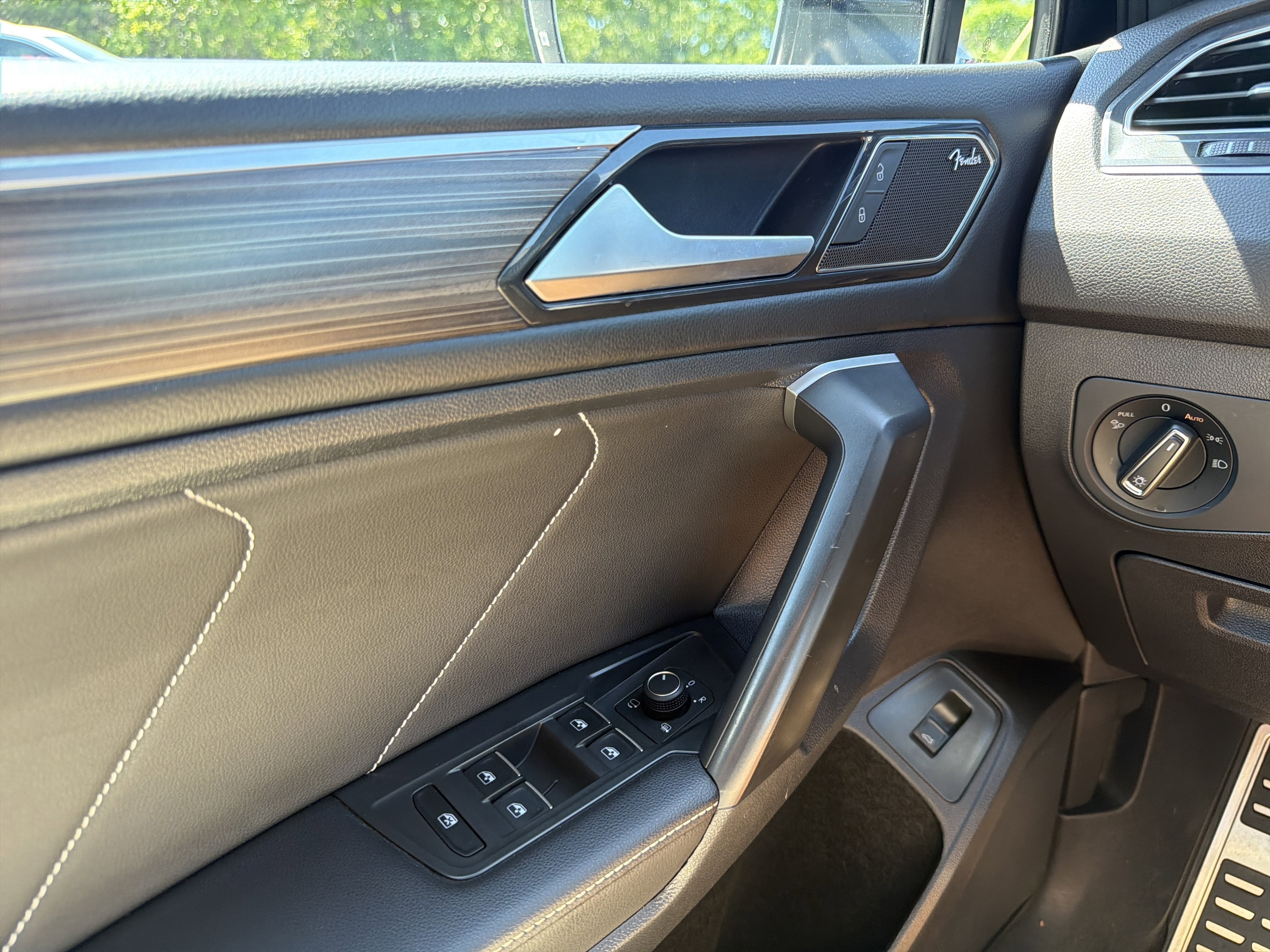 2024 Volkswagen Tiguan 2.0T SEL R-Line
