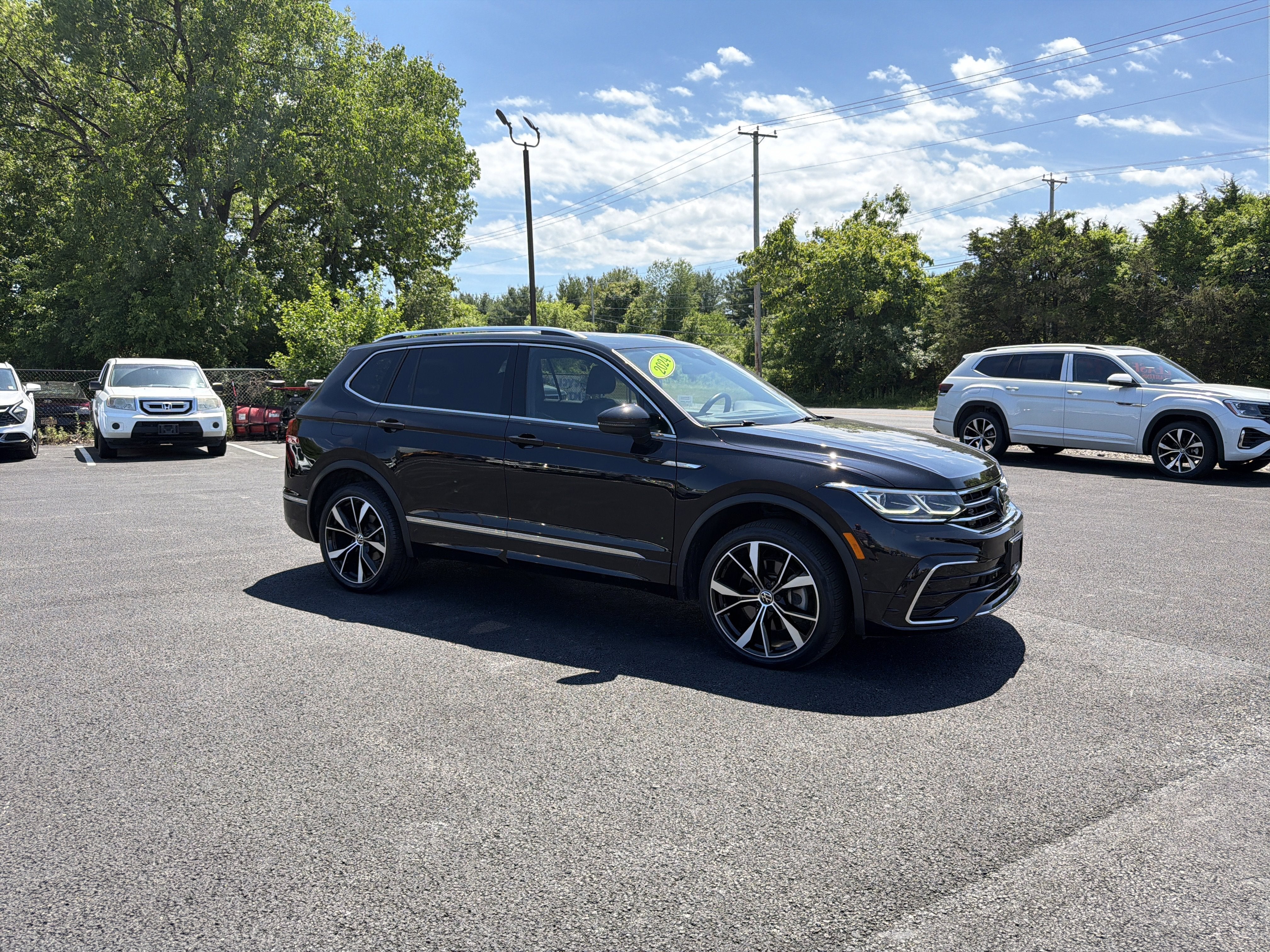 2024 Volkswagen Tiguan 2.0T SEL R-Line
