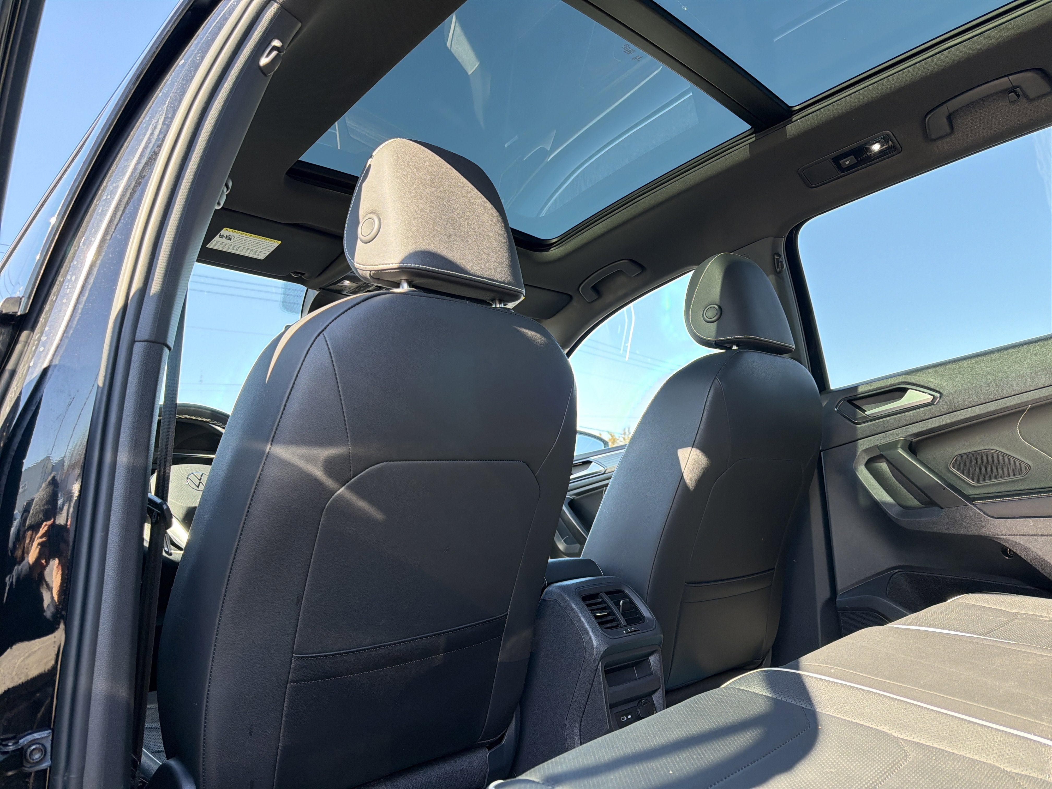 2023 Volkswagen Tiguan 2.0T SEL R-Line