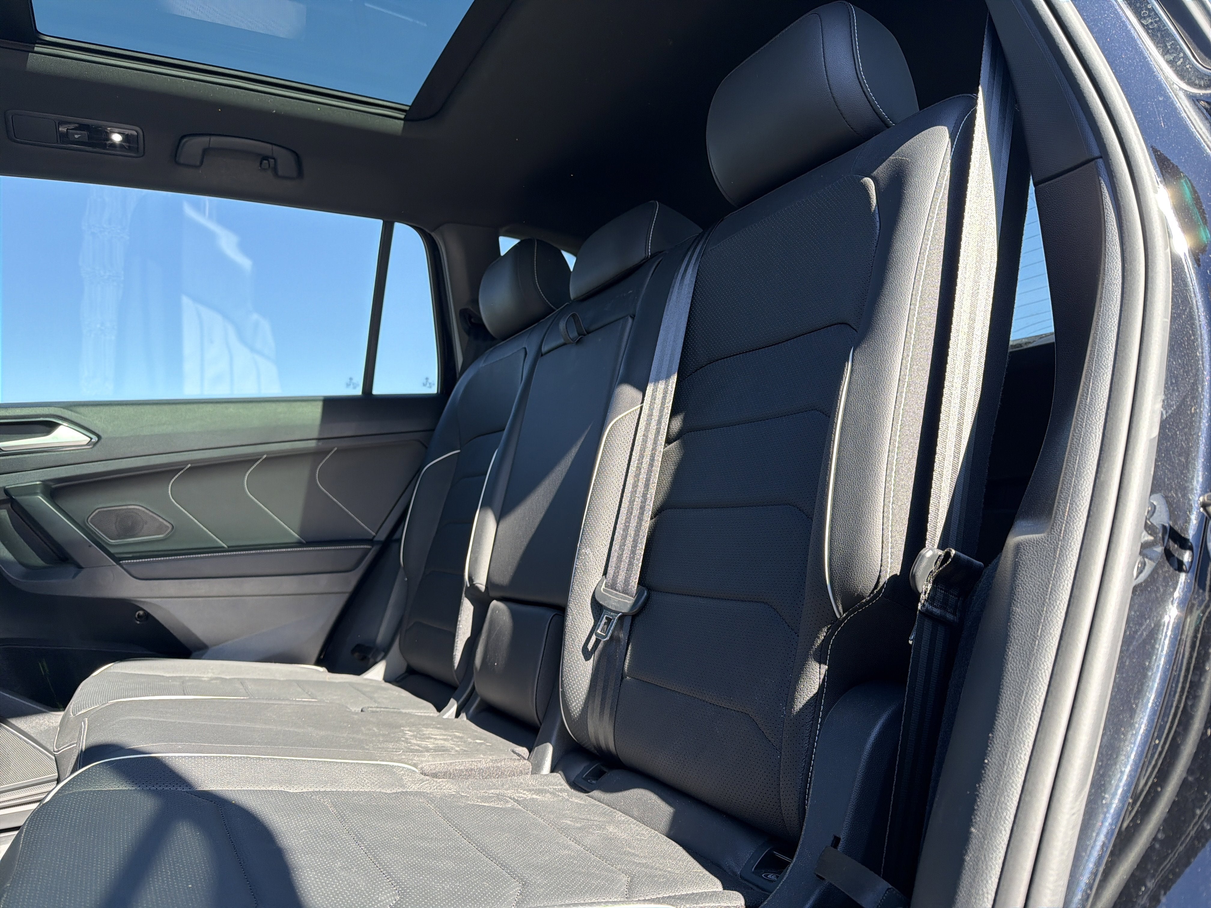 2023 Volkswagen Tiguan 2.0T SEL R-Line