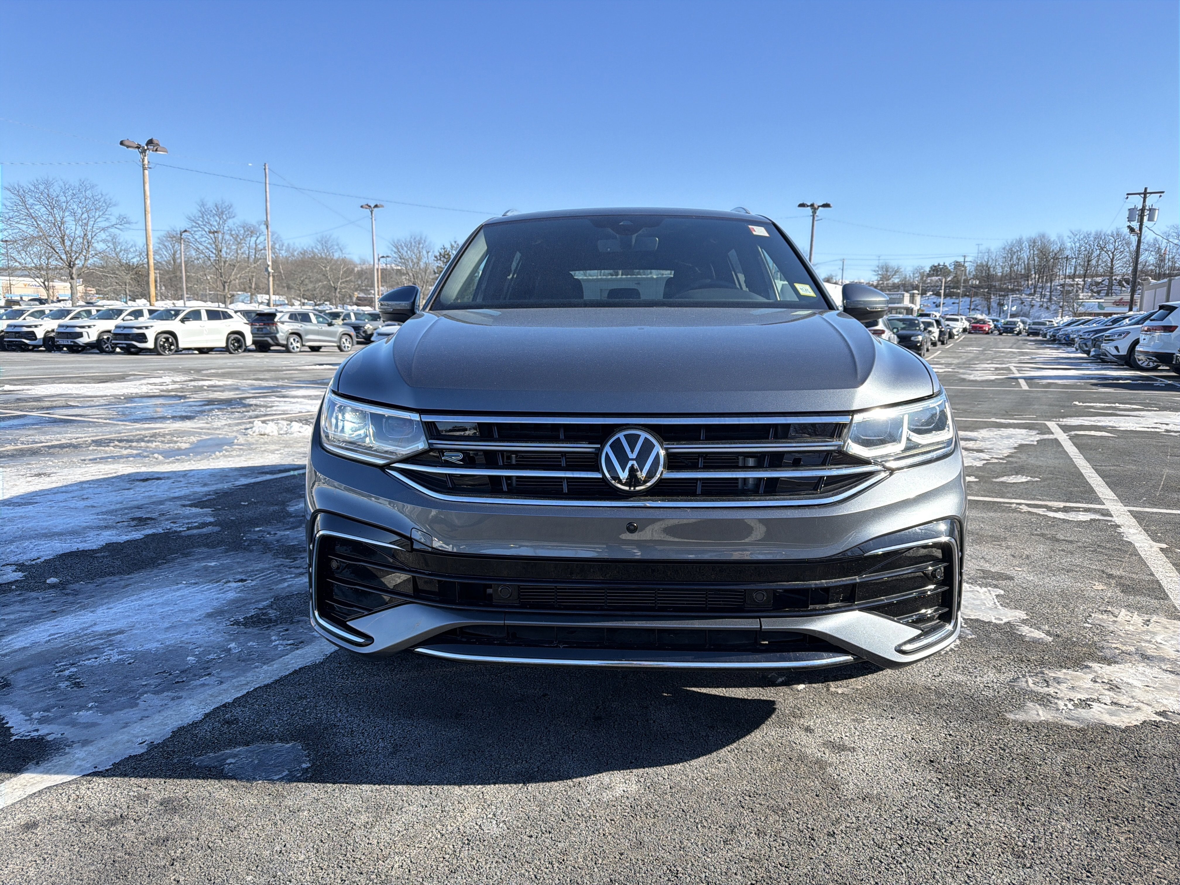 2024 Volkswagen Tiguan 2.0T SEL R-Line