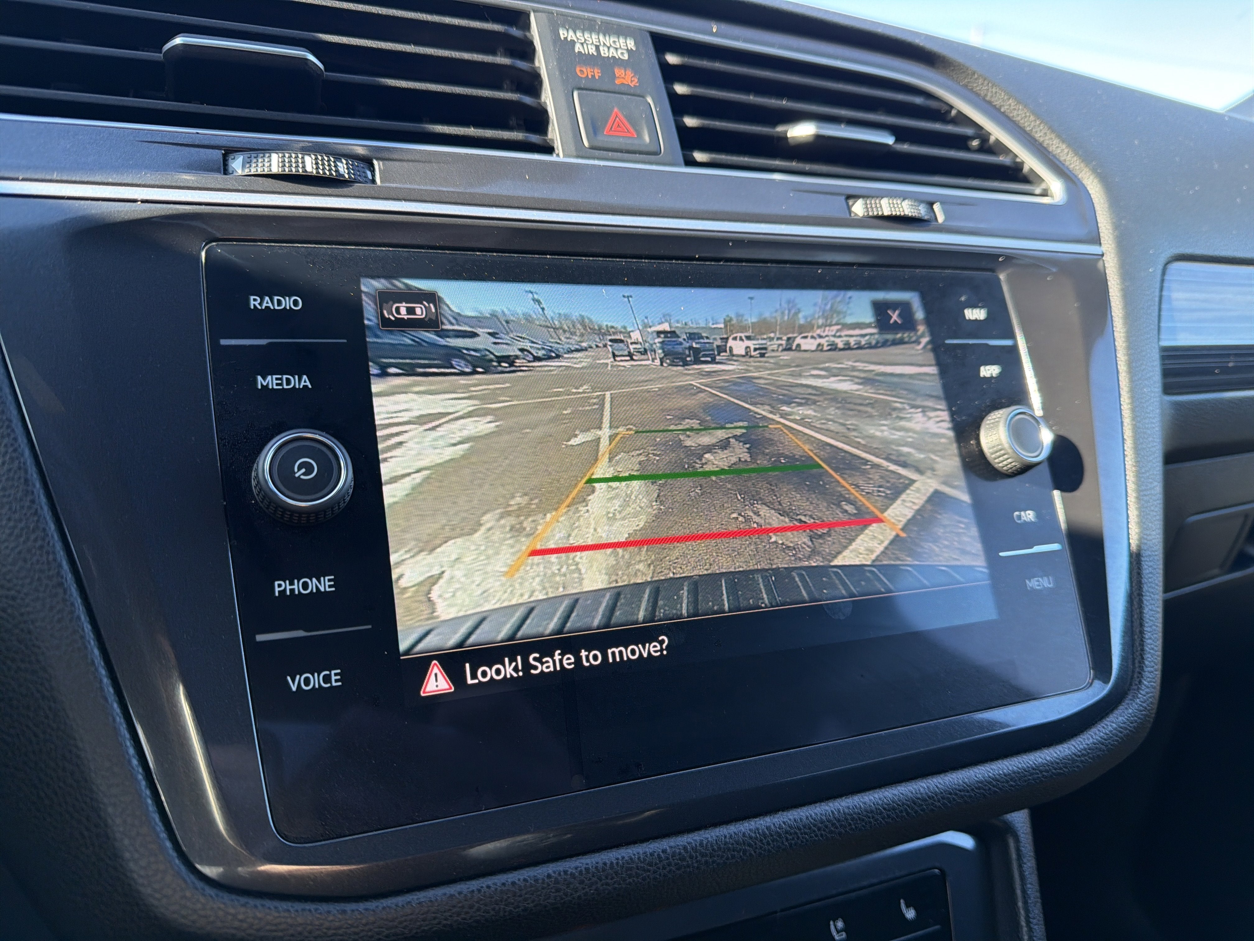 2024 Volkswagen Tiguan 2.0T SEL R-Line