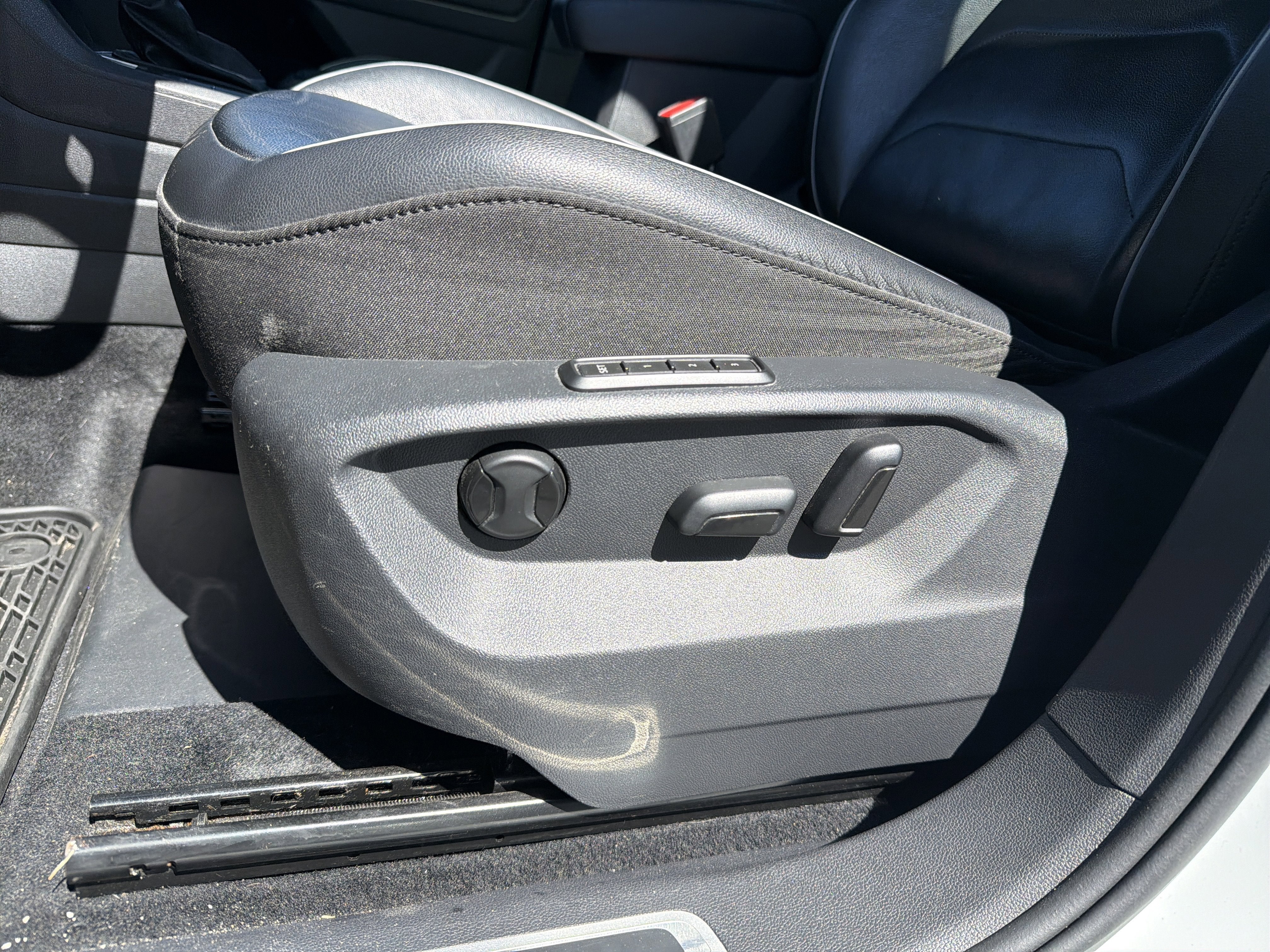 2019 Volkswagen Tiguan 2.0T SEL Premium 4Motion