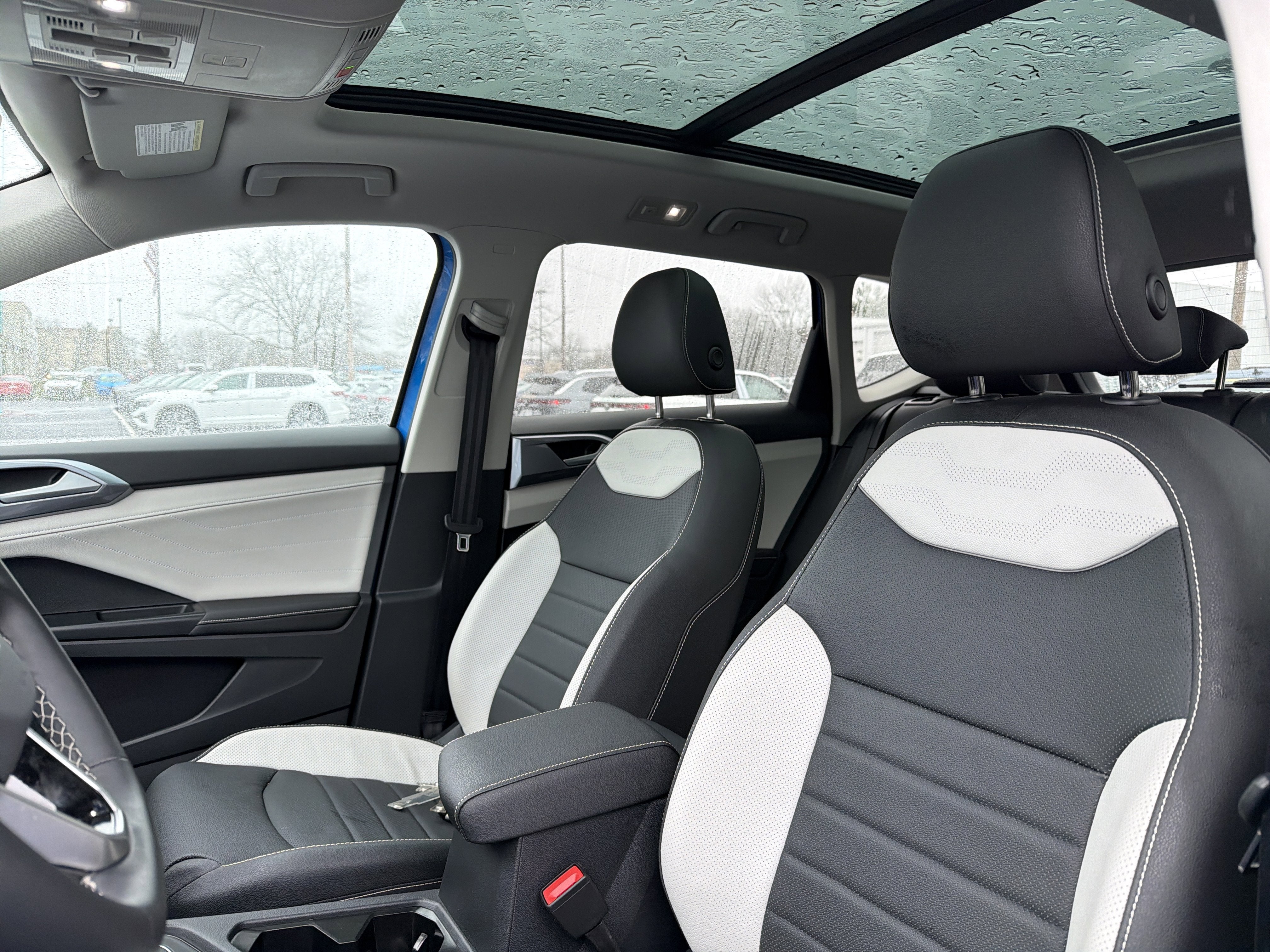 2025 Volkswagen Taos 1.5T SEL