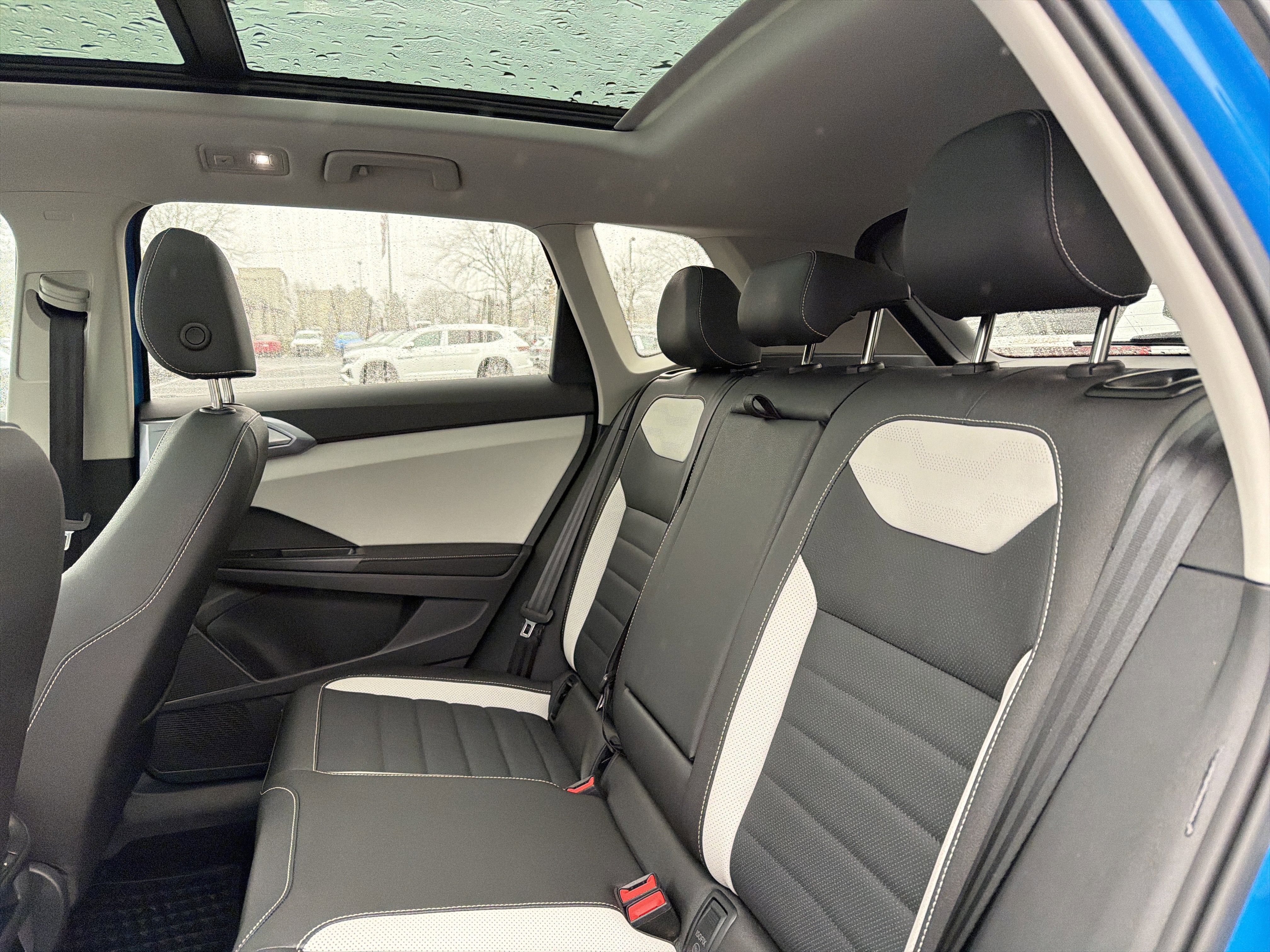 2025 Volkswagen Taos 1.5T SEL