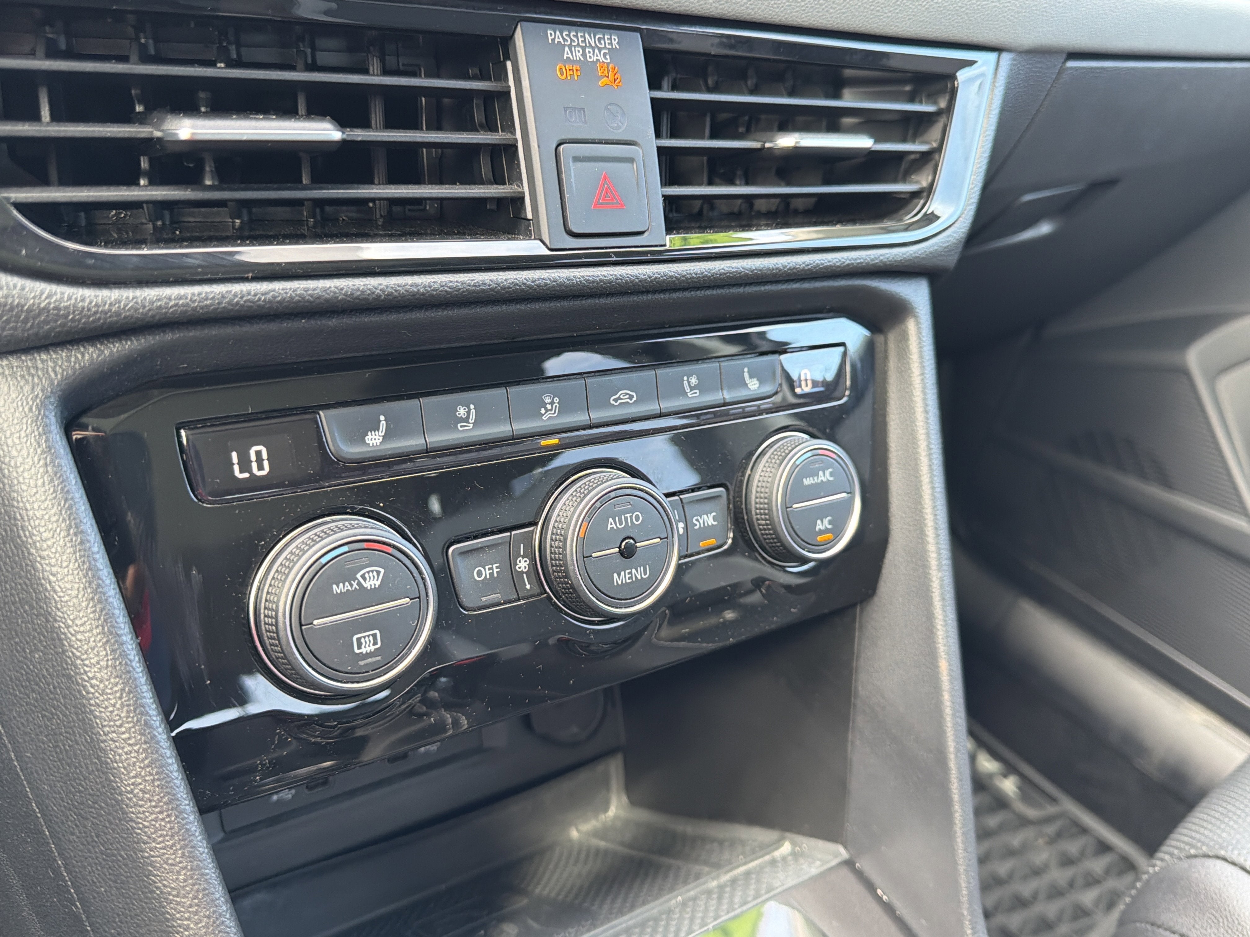 2024 Volkswagen Taos 1.5T SEL