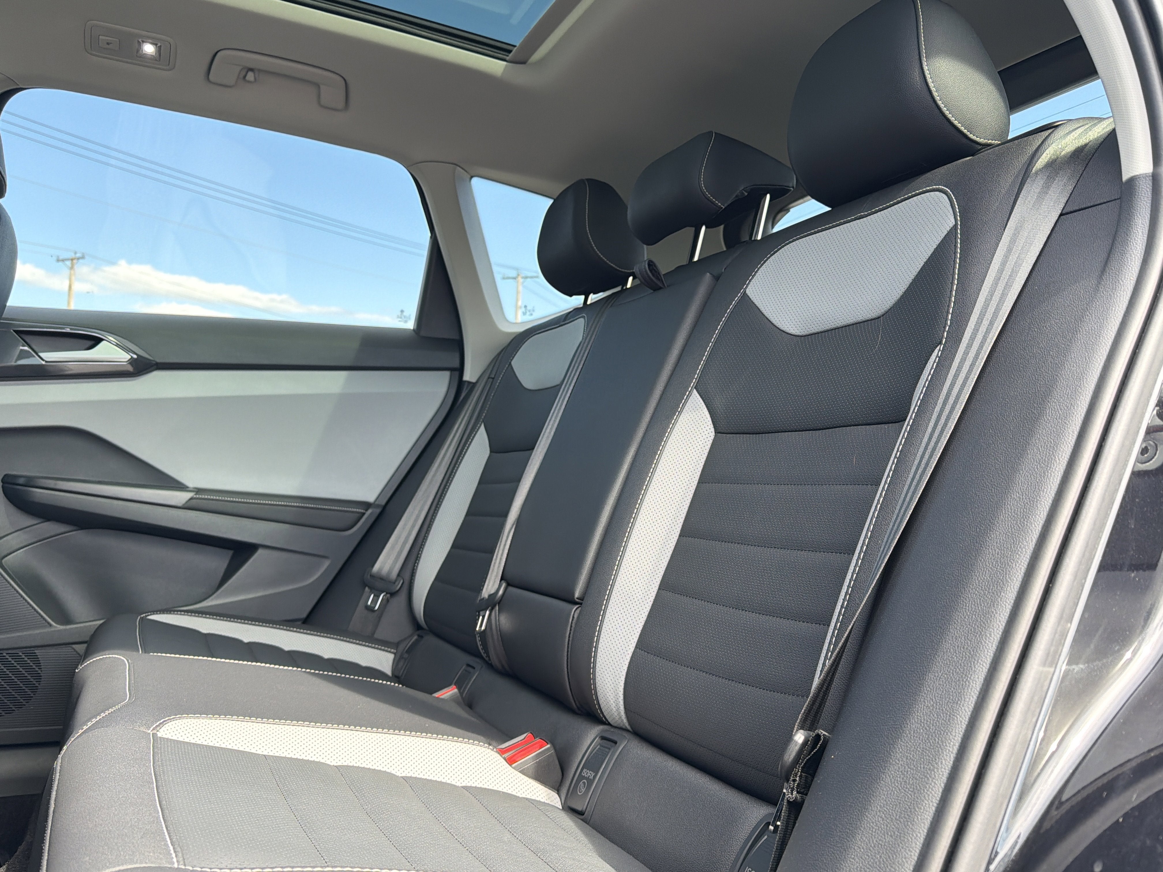 2024 Volkswagen Taos 1.5T SEL