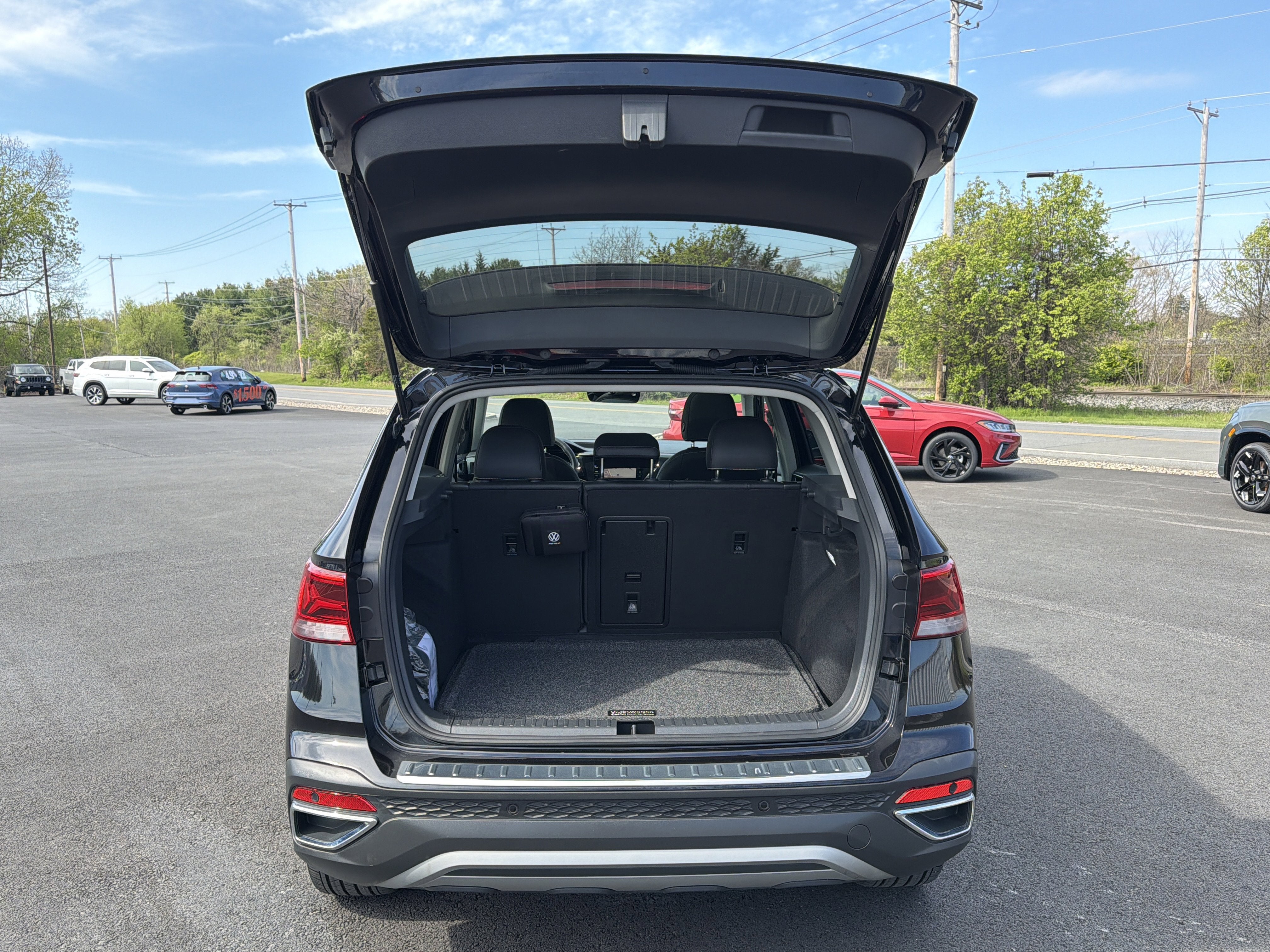 2024 Volkswagen Taos 1.5T SEL