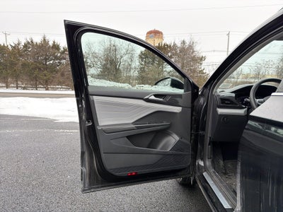 2024 Volkswagen Taos 1.5T SEL