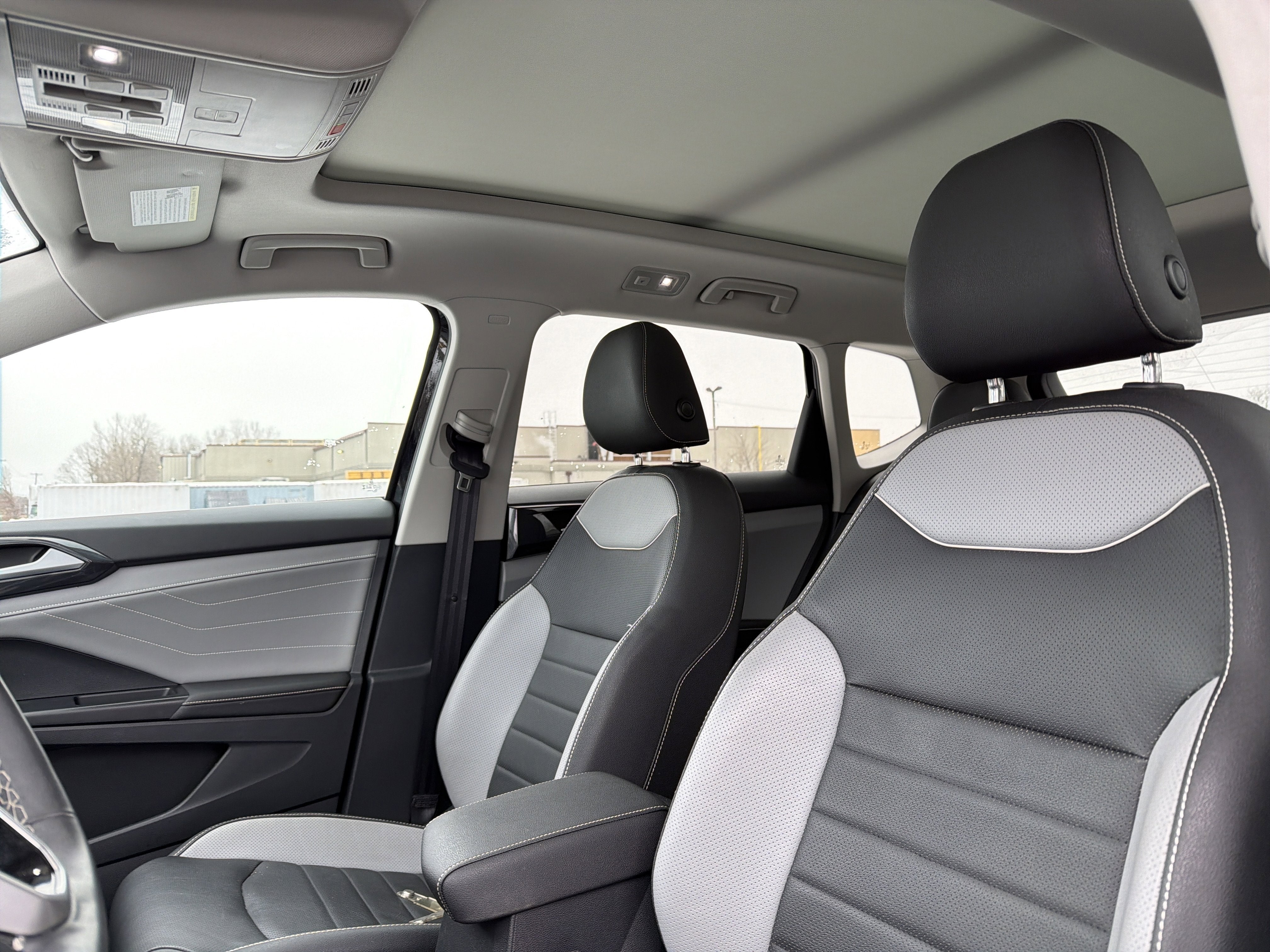 2024 Volkswagen Taos 1.5T SEL