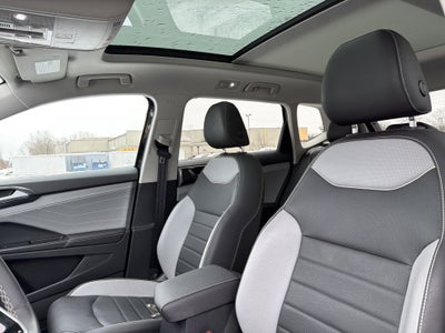 2024 Volkswagen Taos 1.5T SEL