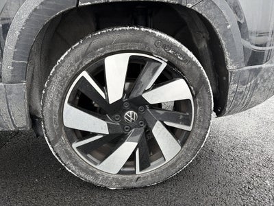 2024 Volkswagen Taos 1.5T SEL