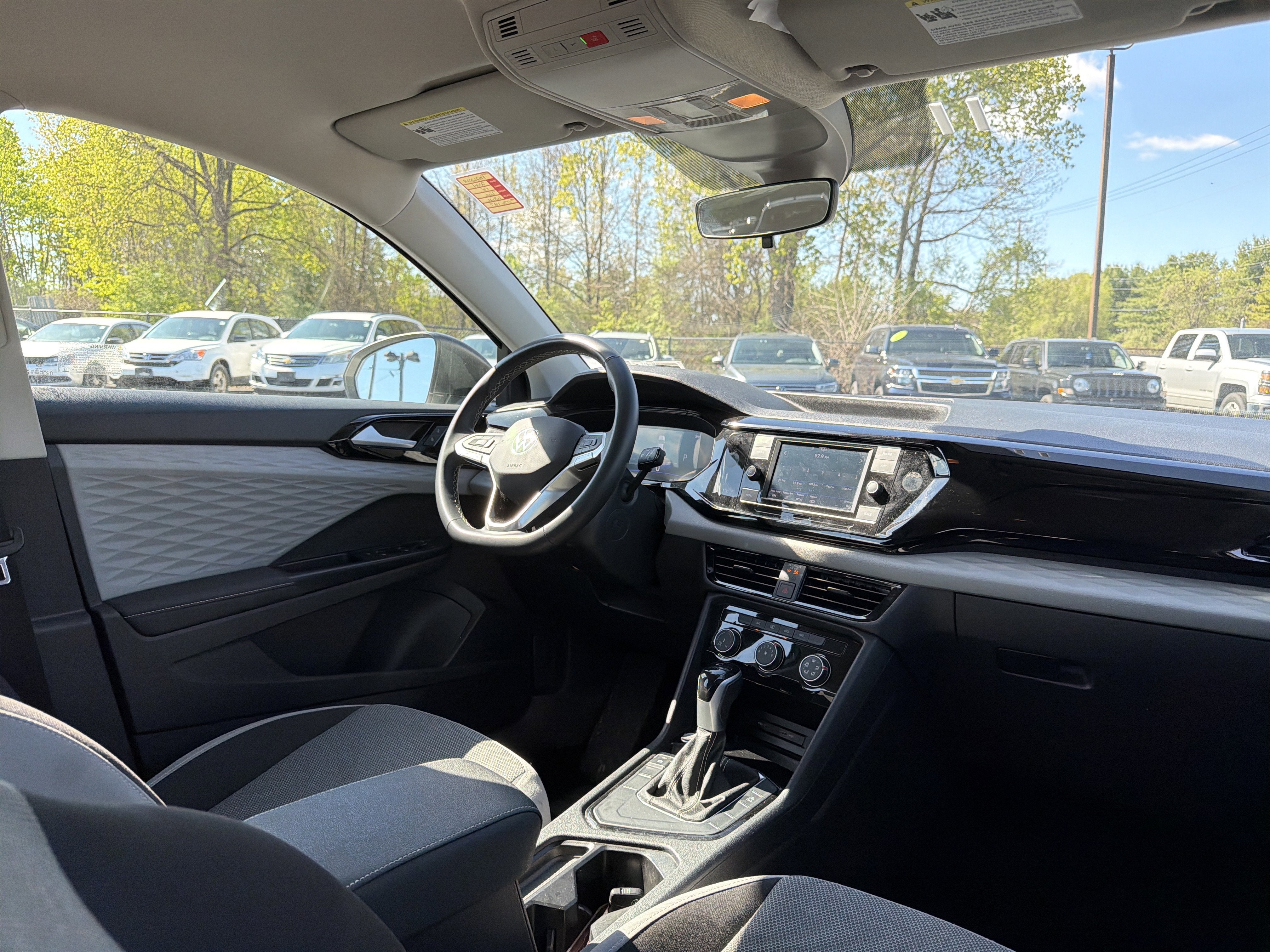 2024 Volkswagen Taos 1.5T S