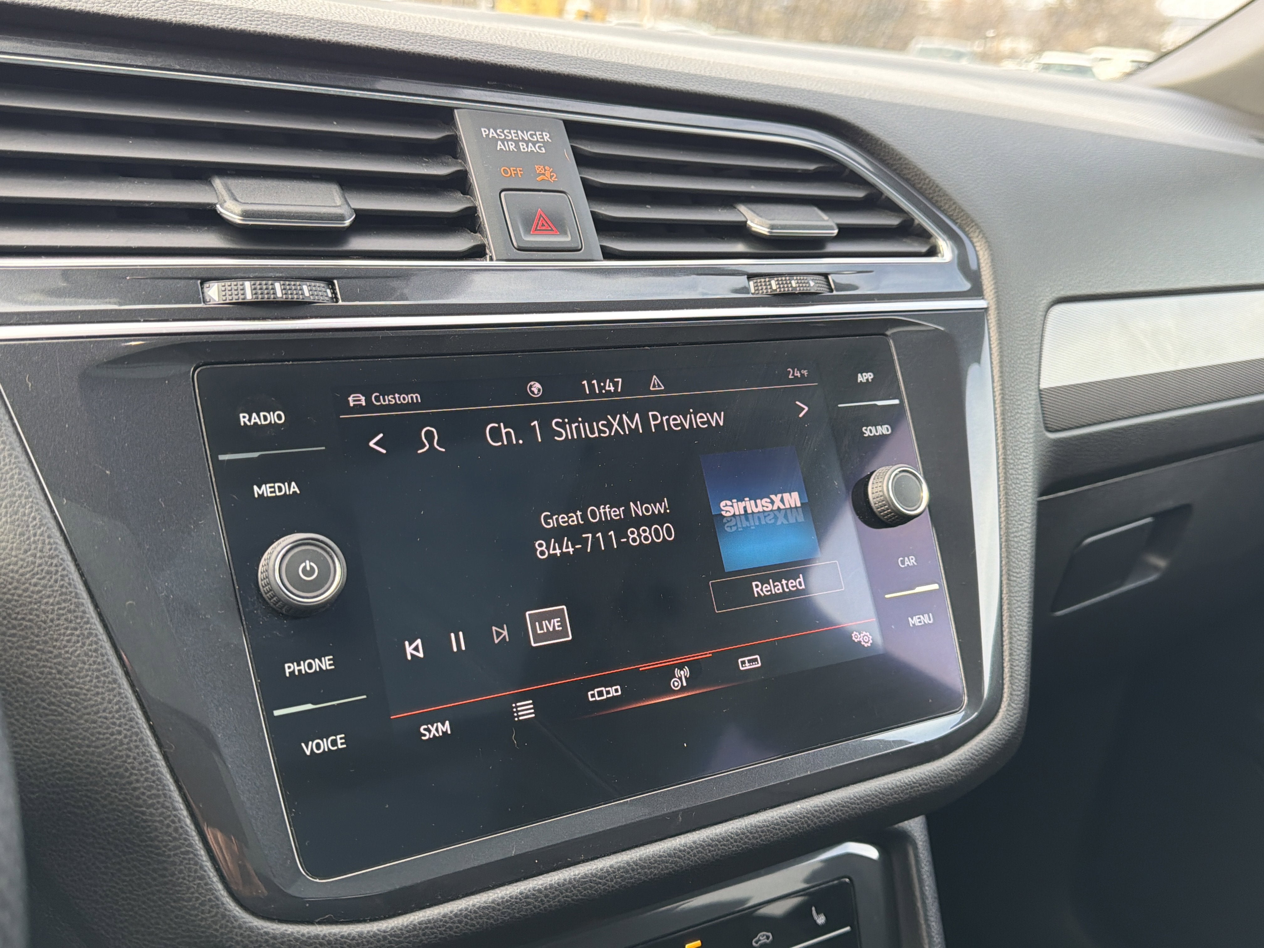 2022 Volkswagen Tiguan 2.0T SE R-Line Black