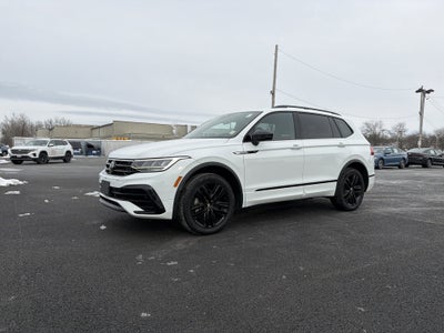 2022 Volkswagen Tiguan 2.0T SE R-Line Black