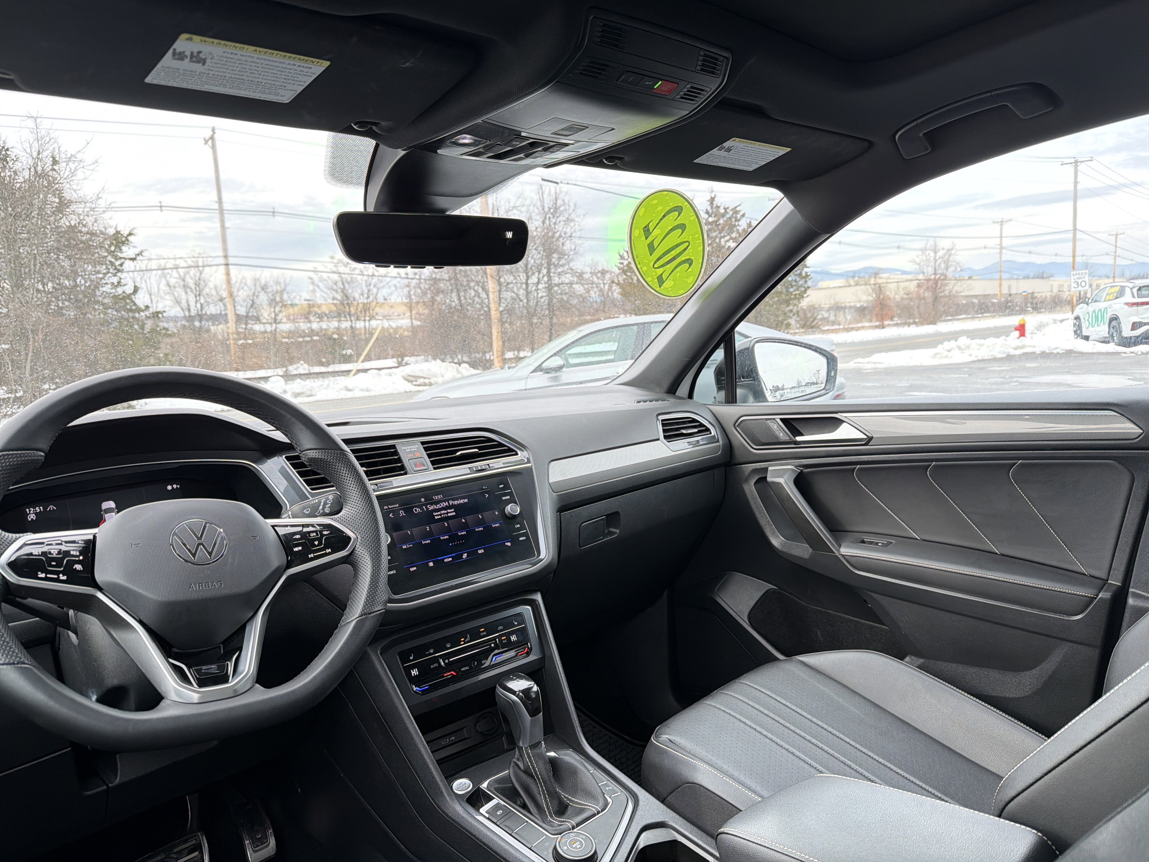 2022 Volkswagen Tiguan 2.0T SE R-Line Black