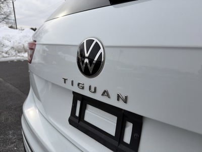 2022 Volkswagen Tiguan 2.0T SE R-Line Black