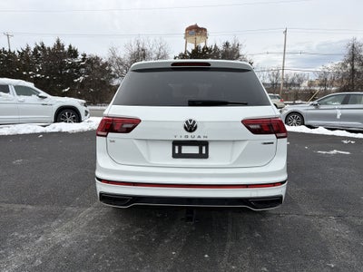 2022 Volkswagen Tiguan 2.0T SE R-Line Black