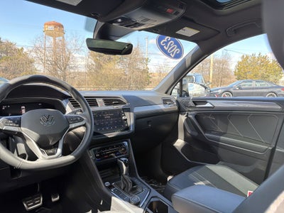 2023 Volkswagen Tiguan 2.0T SE R-Line Black