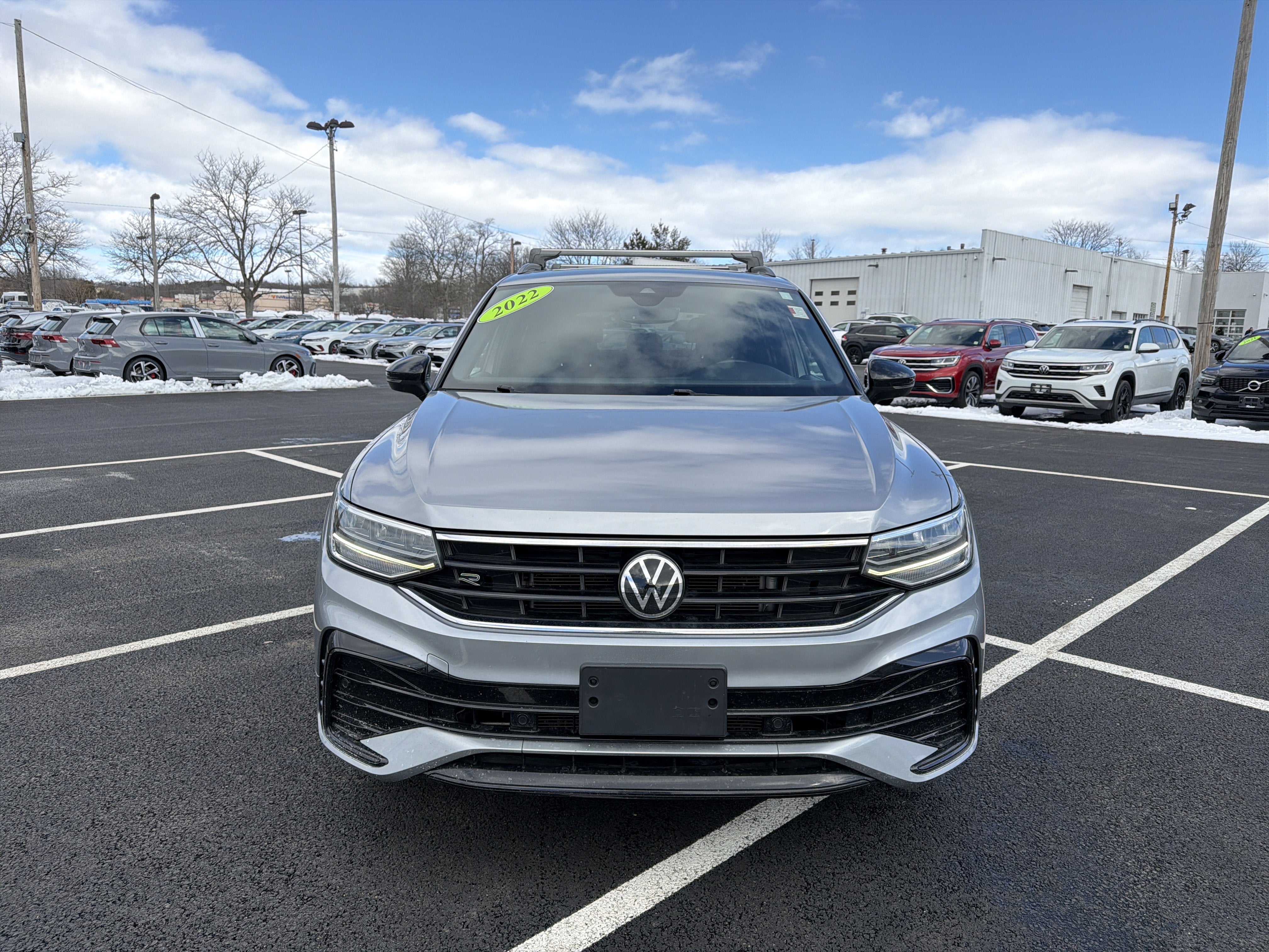 2022 Volkswagen Tiguan 2.0T SE R-Line Black