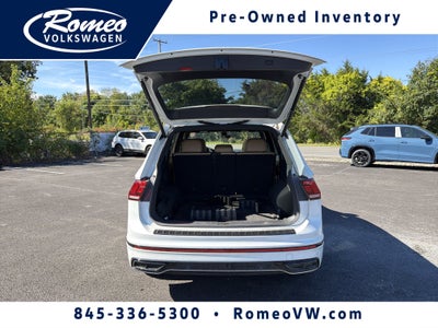 2024 Volkswagen Tiguan 2.0T SE R-Line Black