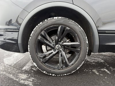2023 Volkswagen Tiguan 2.0T SE R-Line Black