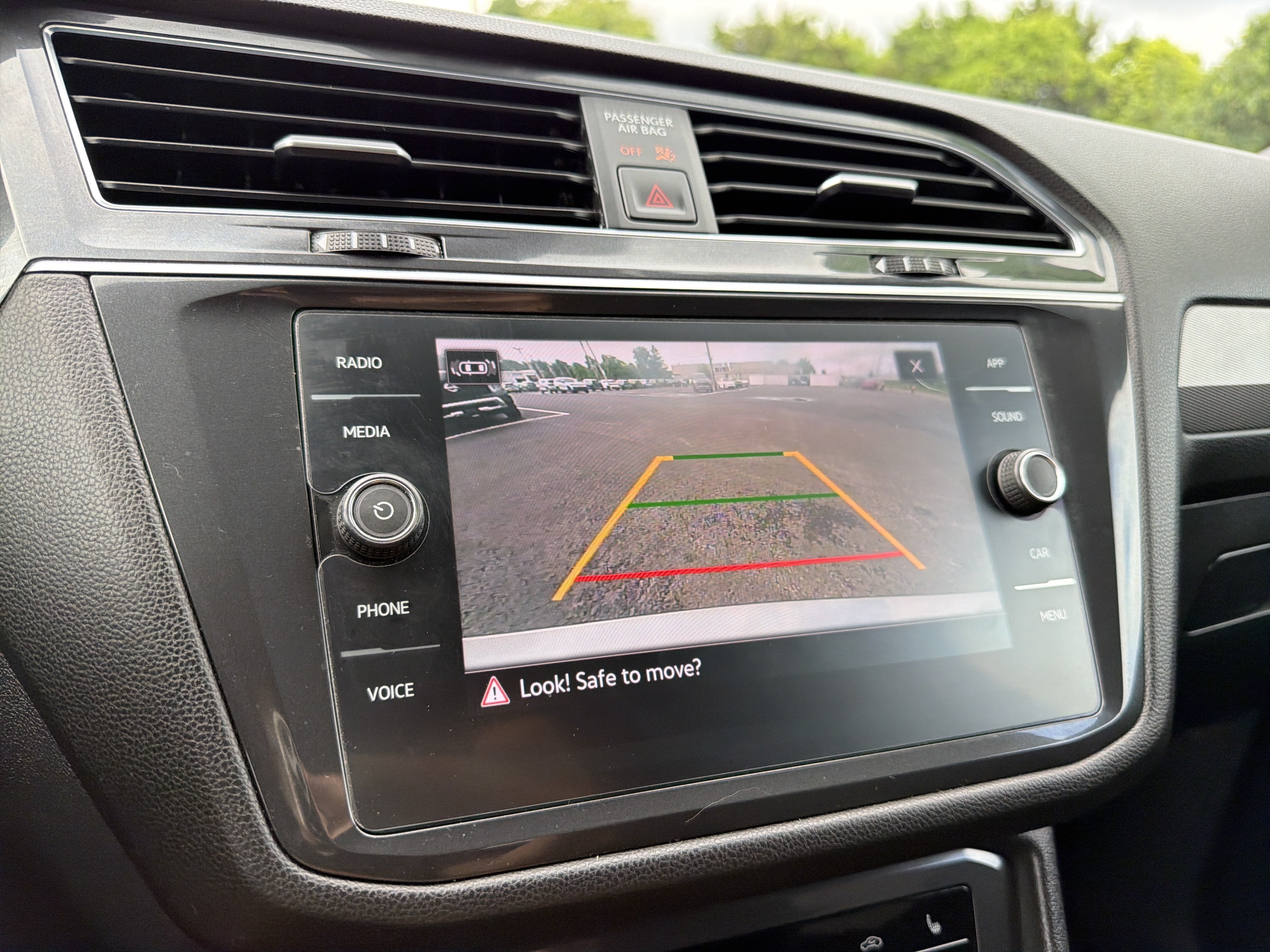 2022 Volkswagen Tiguan 2.0T SE R-Line Black